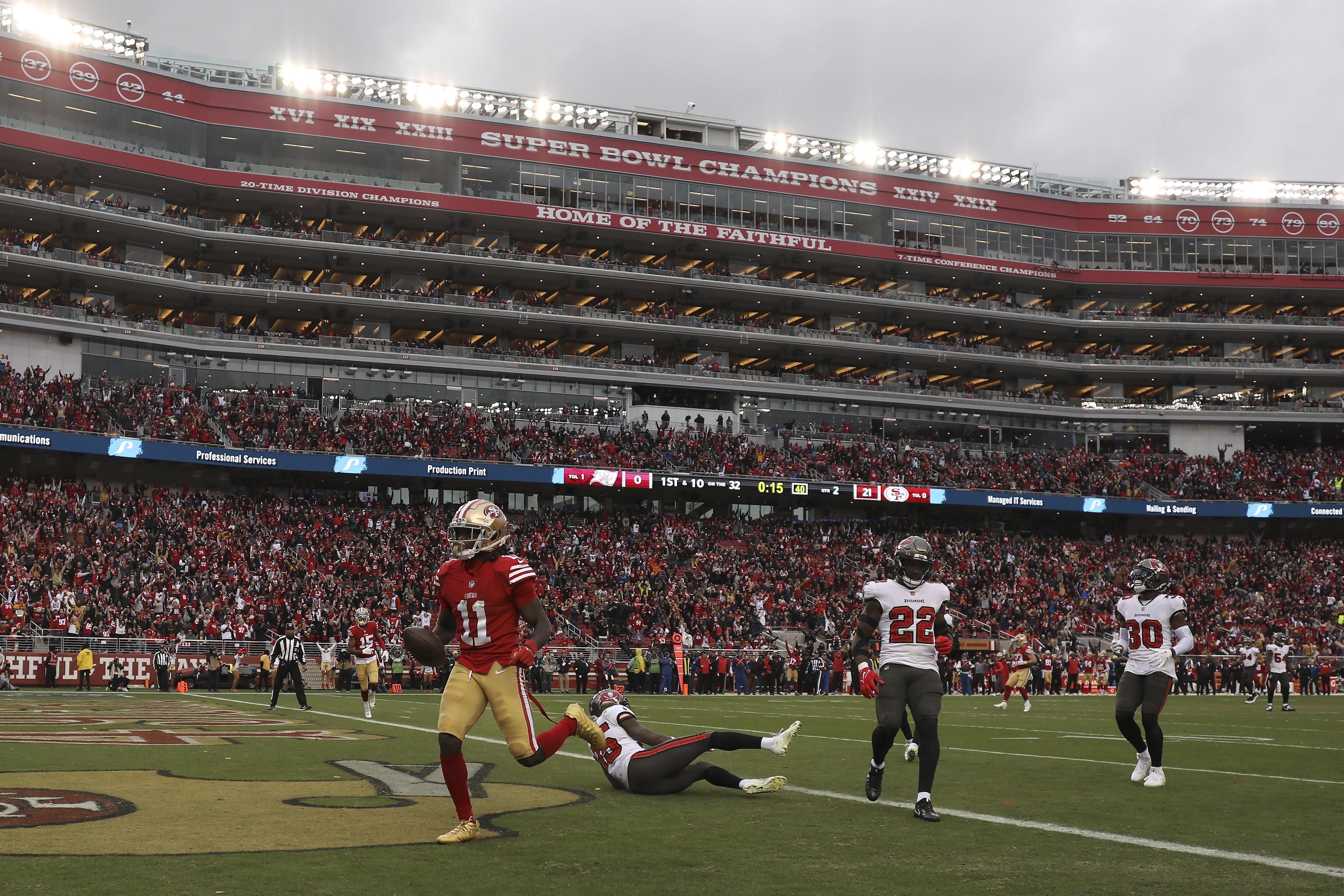 Purdy outshines Brady in 1st start as 49ers beat Bucs 35-7 –