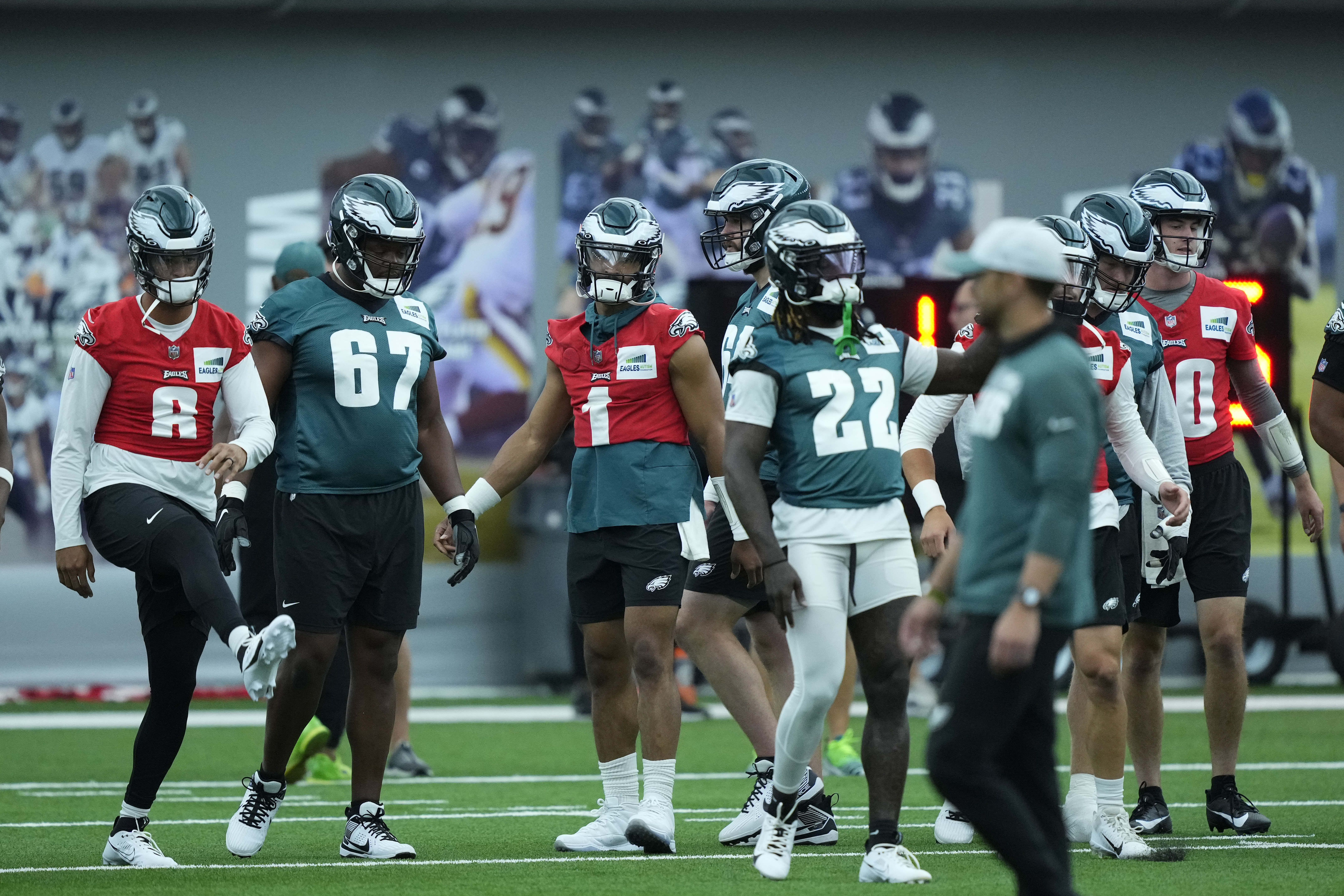 Eagles' Jalen Hurts Talks Shoulder Injury: 'I've Got a Bounty on Me Every  Week', News, Scores, Highlights, Stats, and Rumors