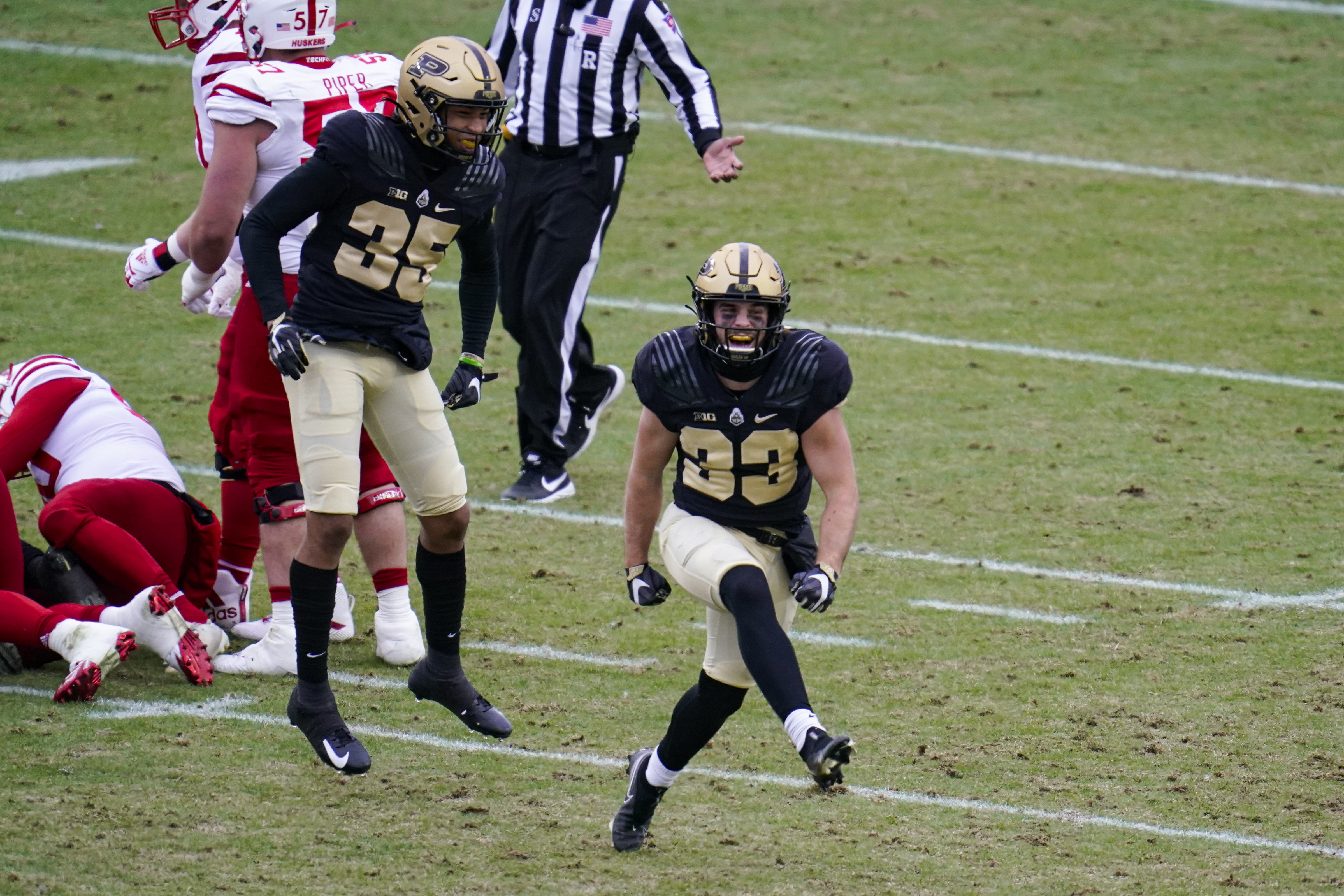 This Nebraskan nicknamed 'Buckets' is about to referee his third Super Bowl