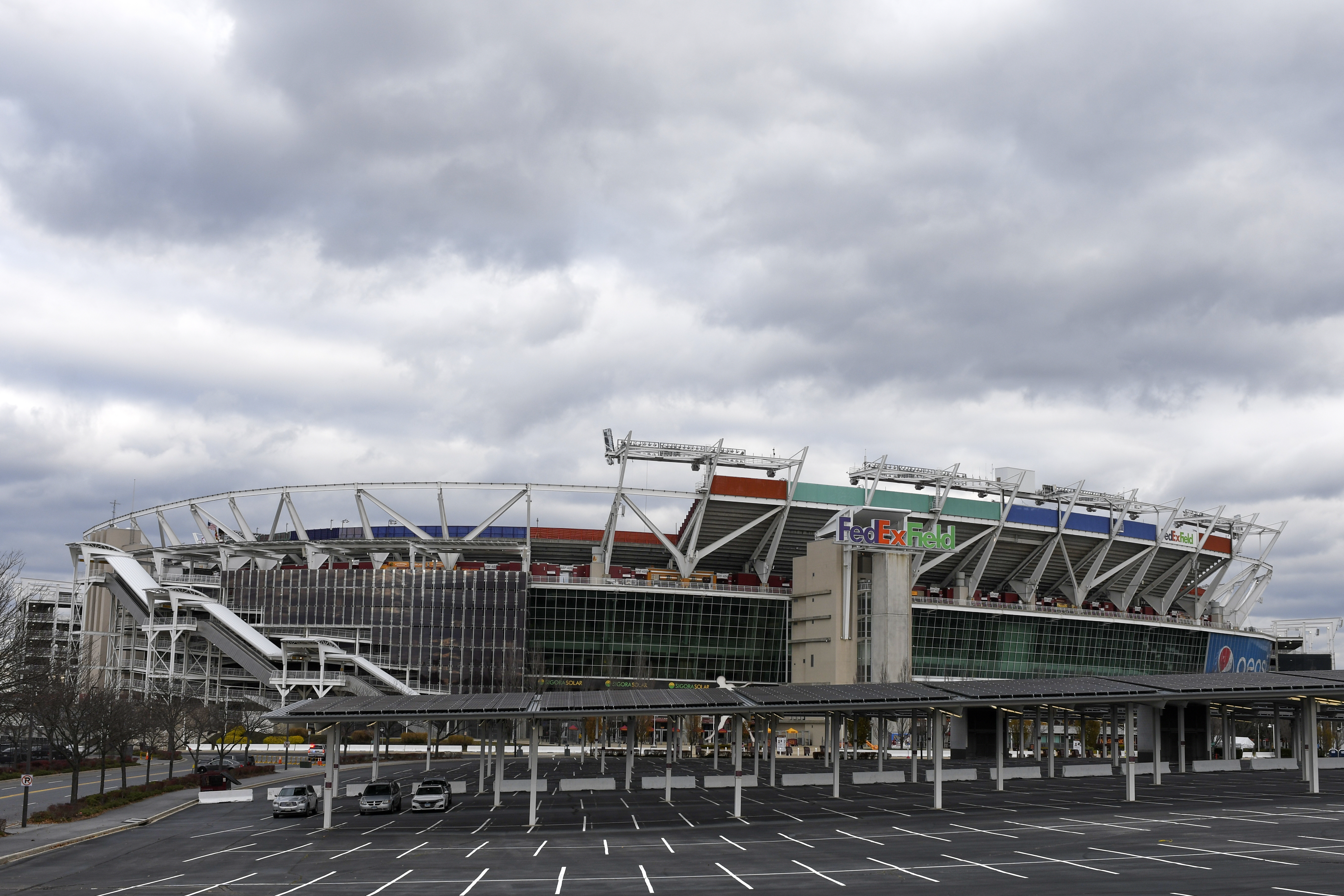 washington commanders store at fedex field