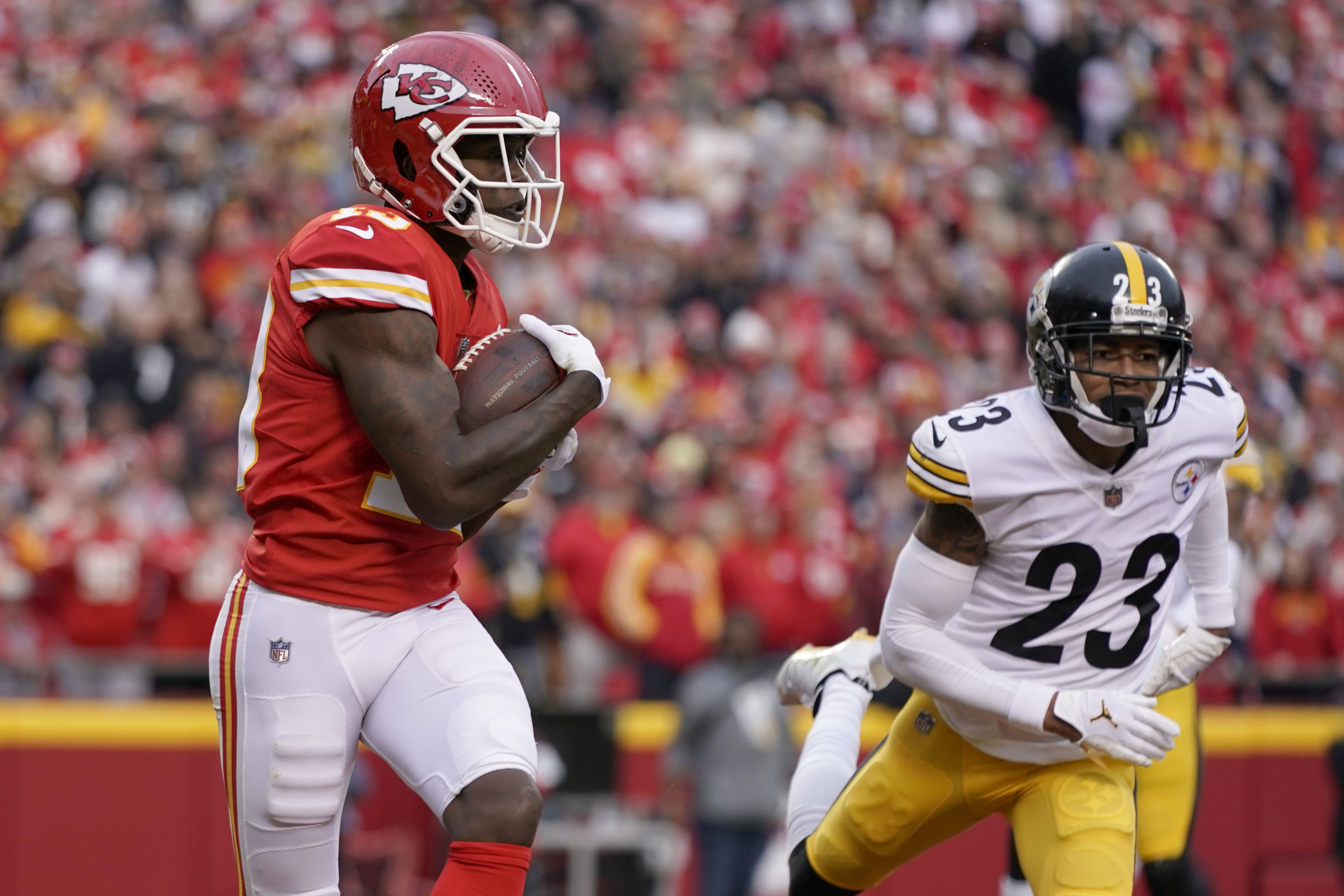 Chiefs rout stumbling Steelers 36-10 to clinch AFC West - The San Diego  Union-Tribune