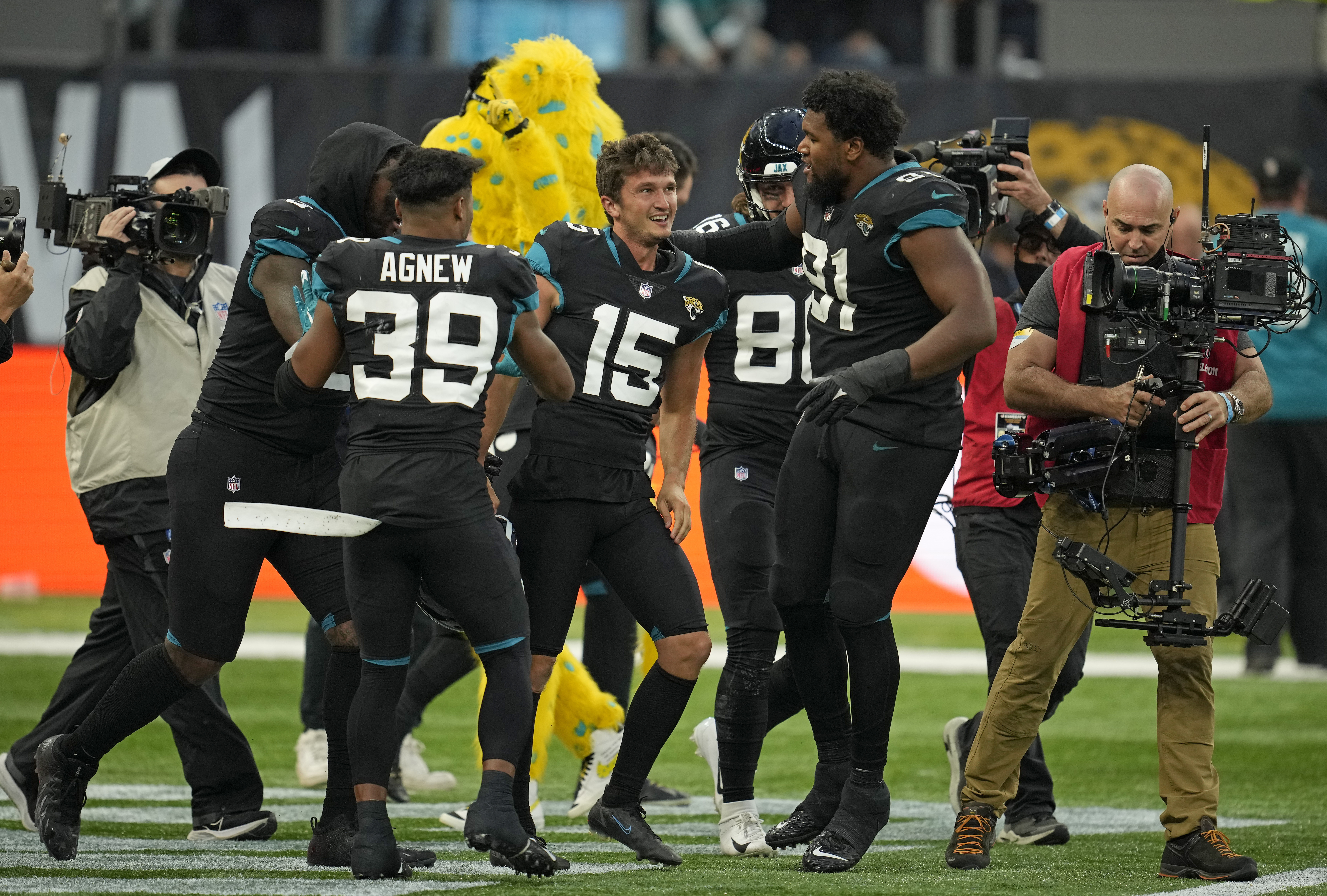 Jaguars kicker Matthew Wright earns NFL honor for last-second, 53-yard  field goal vs. Dolphins