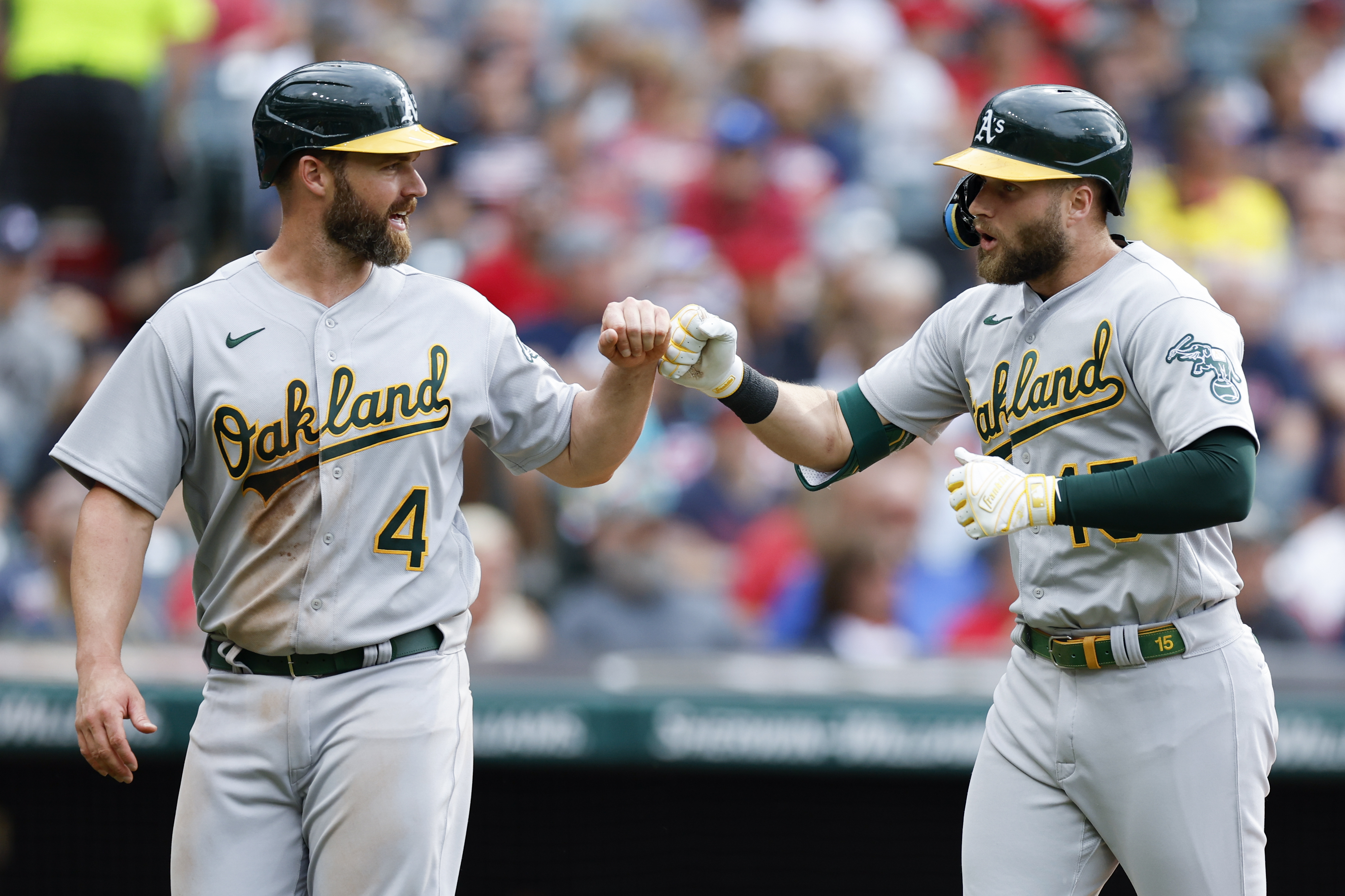 Frankie Montas pitches into 7th, Sean Murphy homers as A's beat