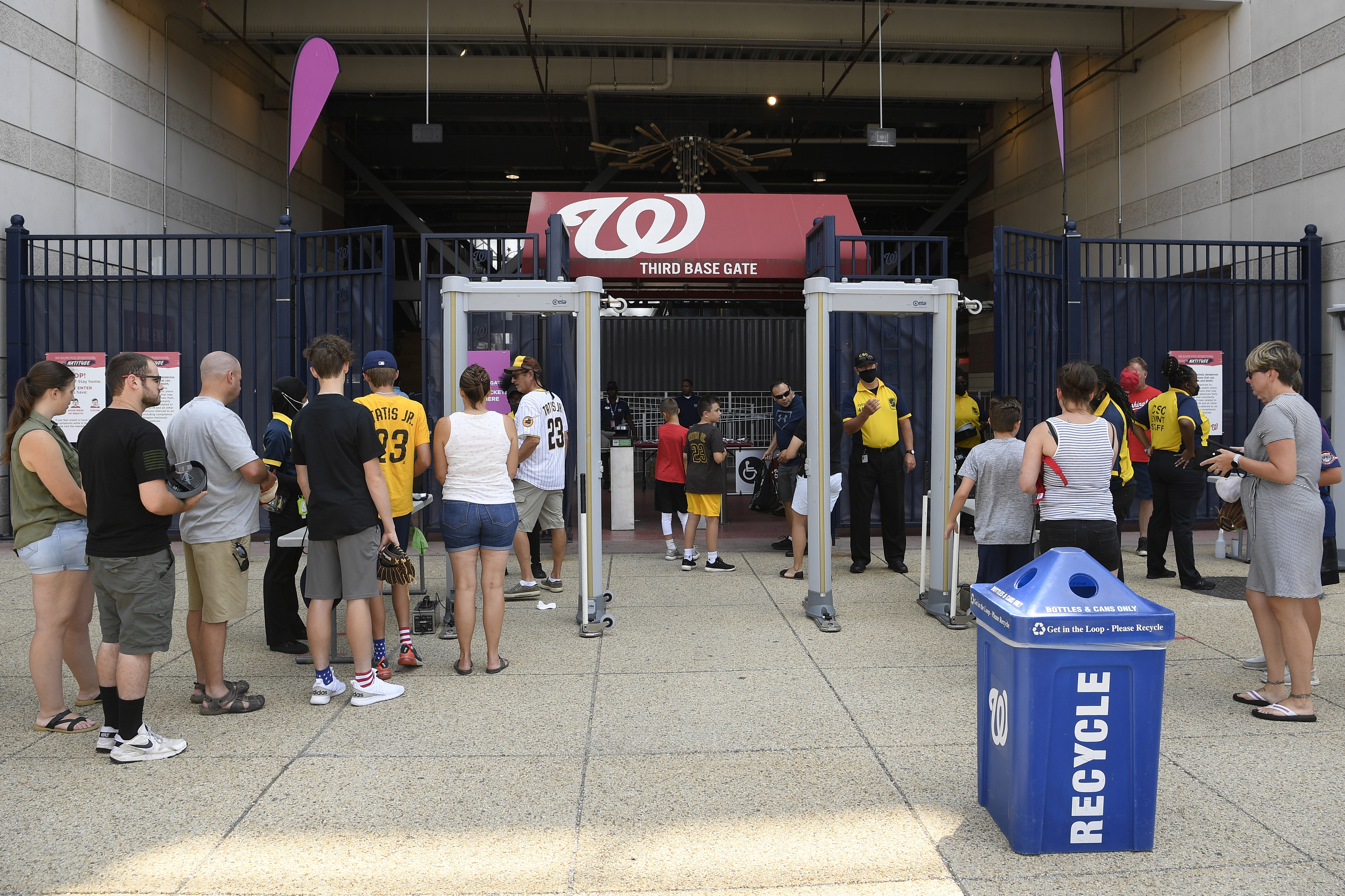 Padres, Nats recall harrowing scene after shots outside park