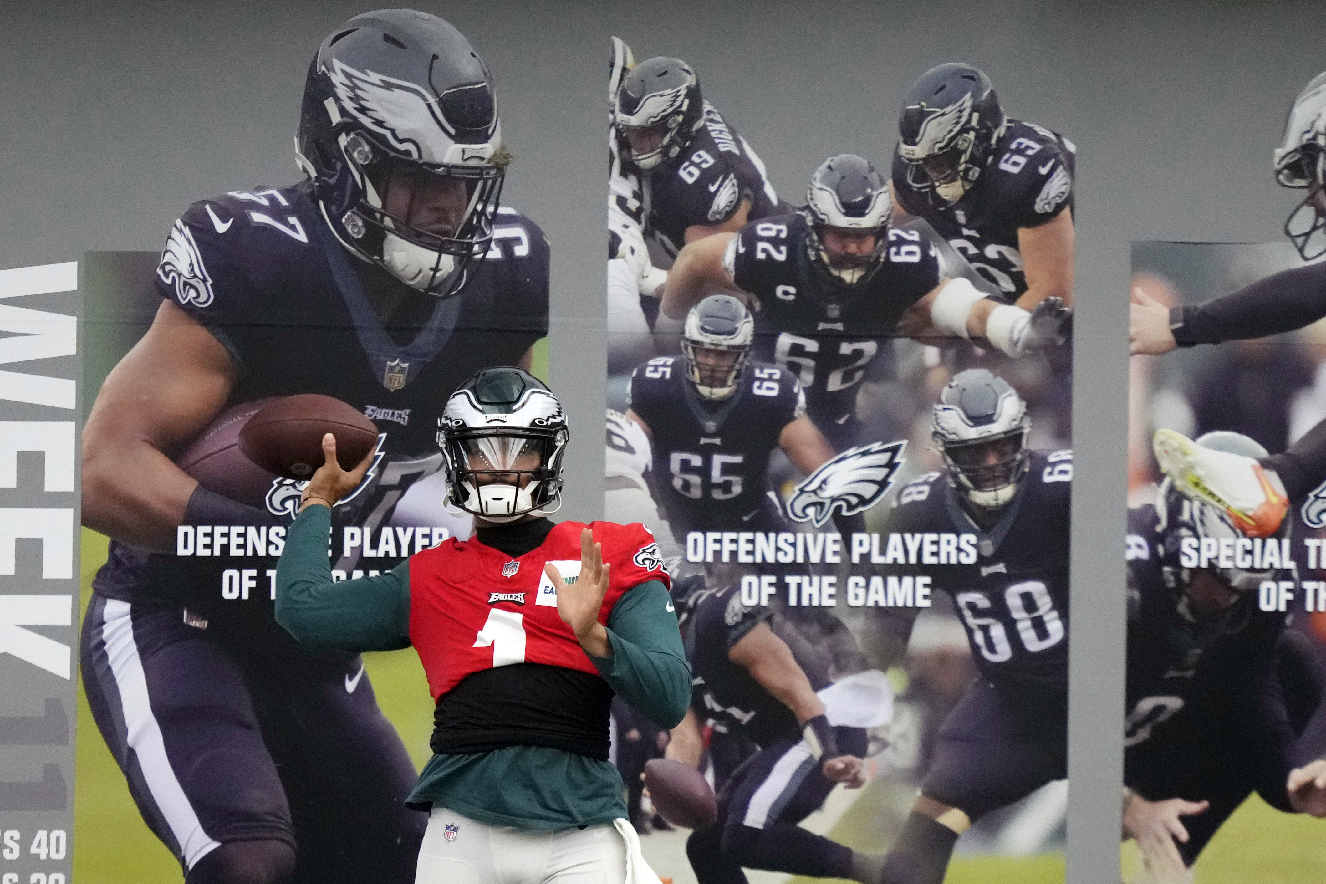 Super Bowl-bound Eagles are built around QB Jalen Hurts - Hawaii  Tribune-Herald