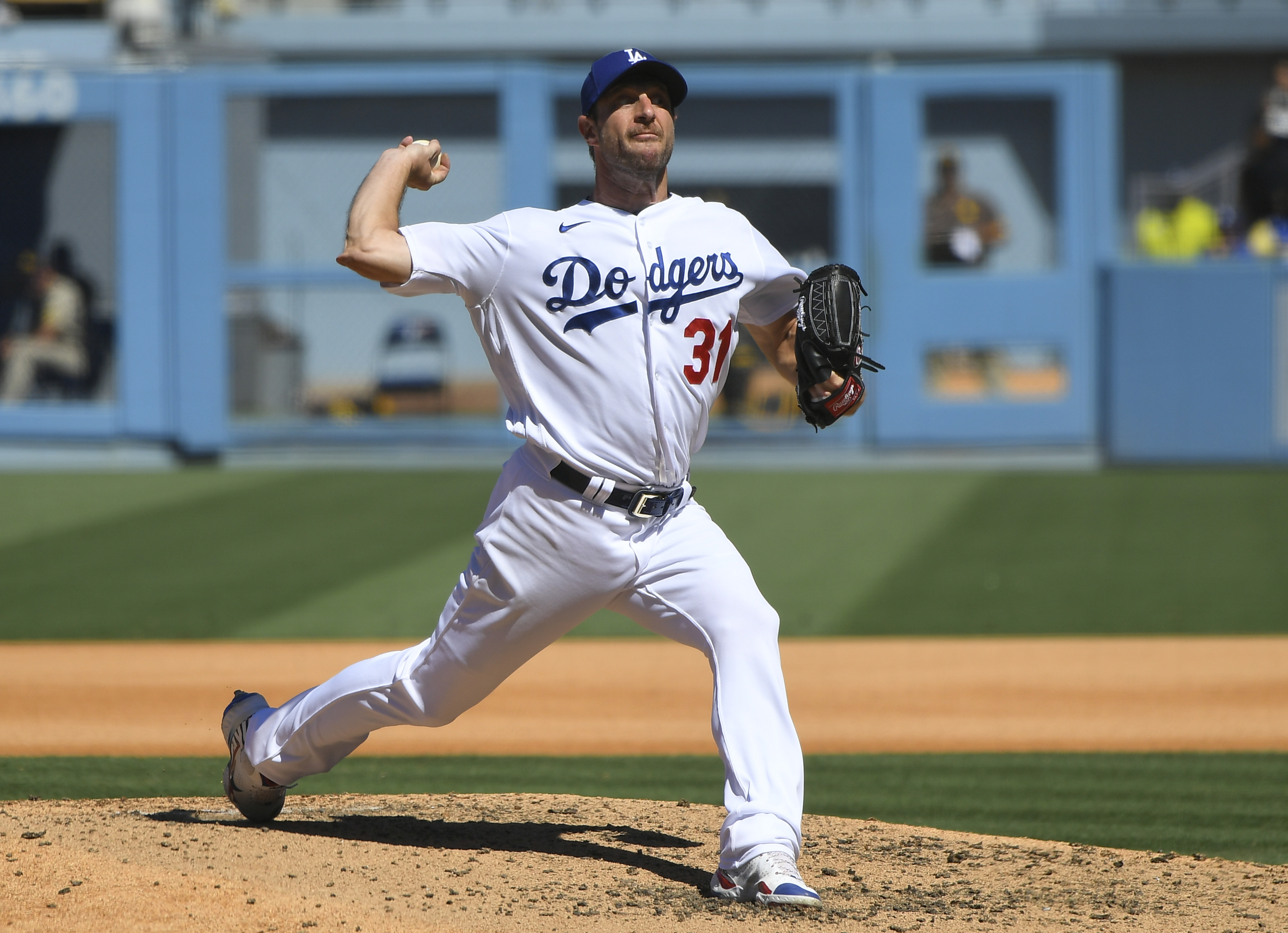 NL West-leading Dodgers get Texas ace Yu Darvish