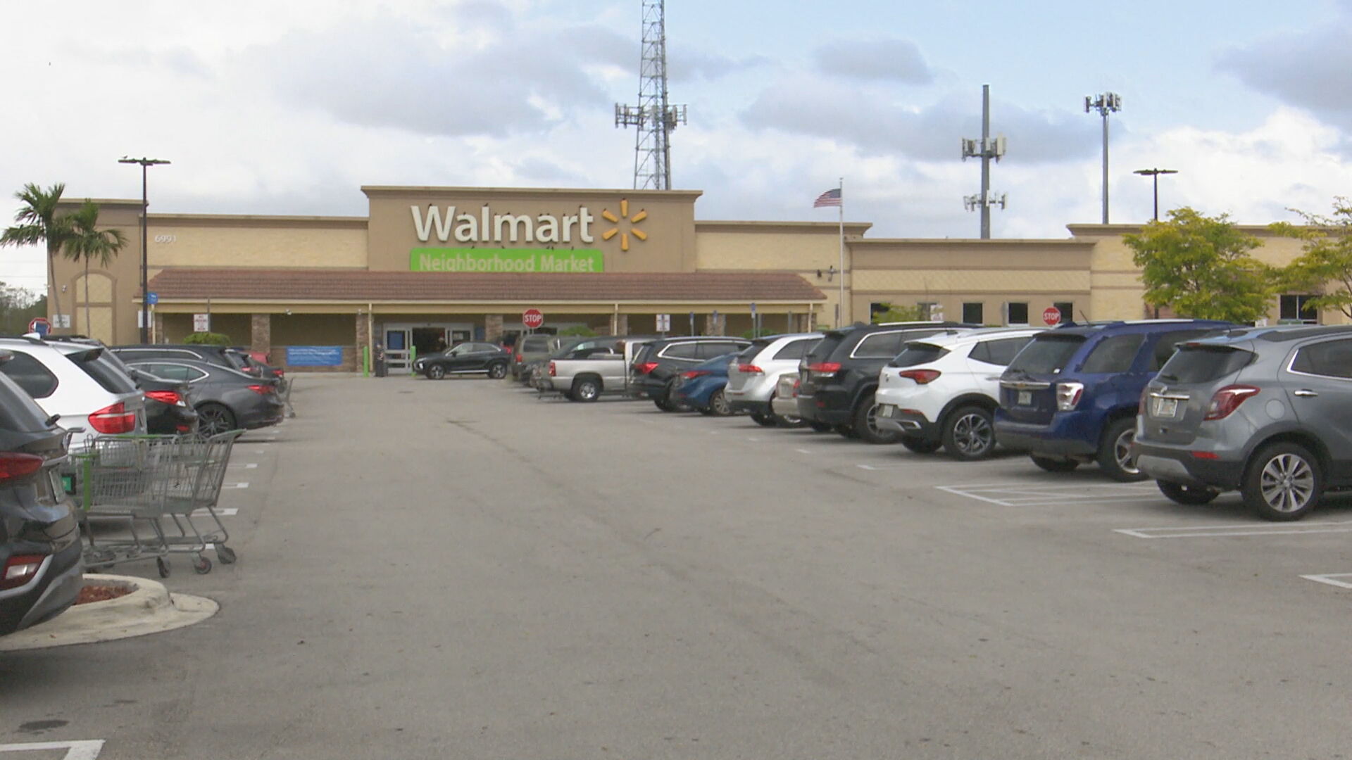 Walmart temporarily closing Miami location for cleaning and sanitization