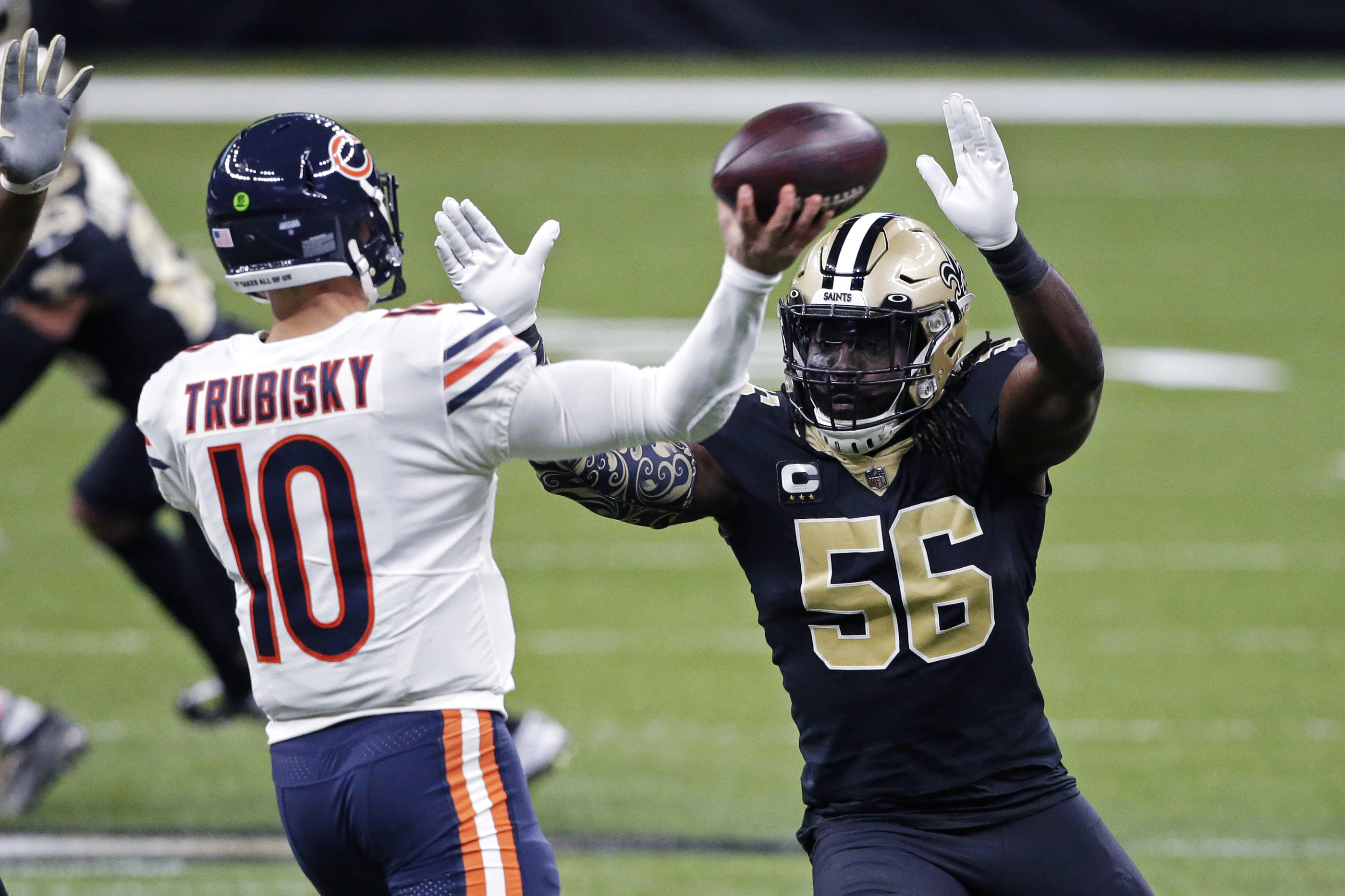 Brees, Saints Pull Away Late for 21-9 Playoff Win Over Bears