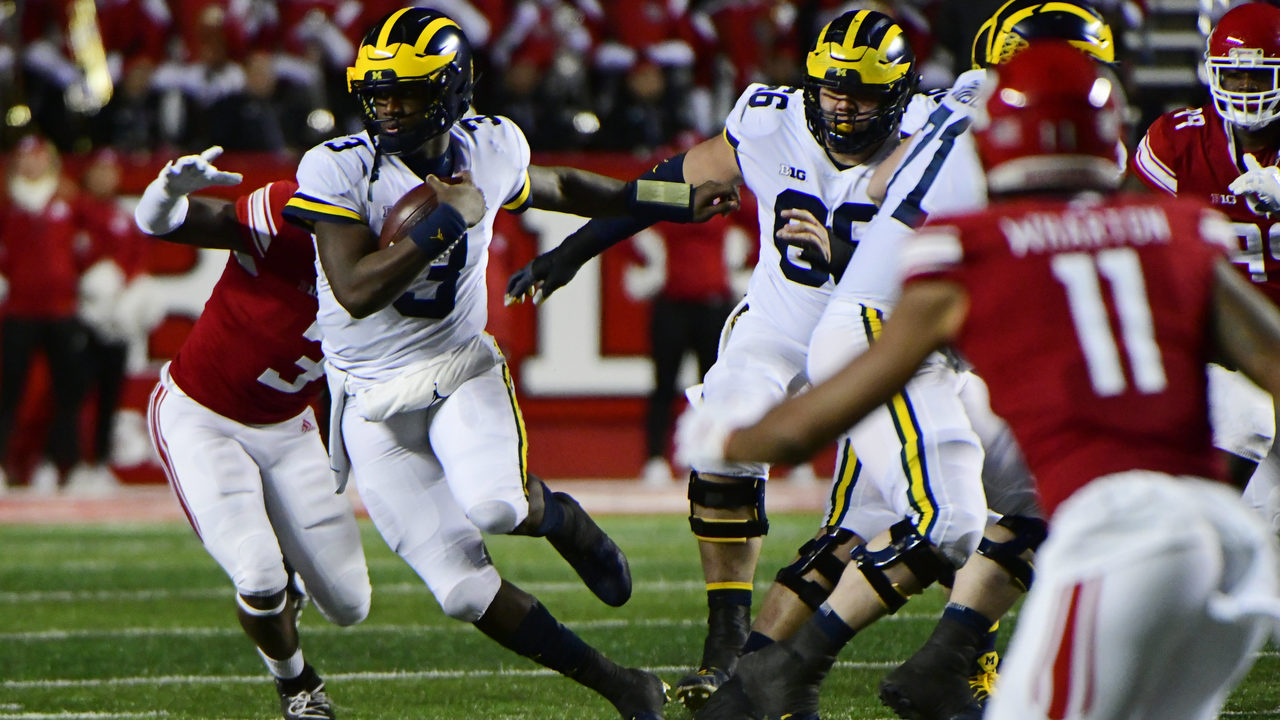 Scuffling Michigan RB Donovan Edwards 'one block away,' coach says 