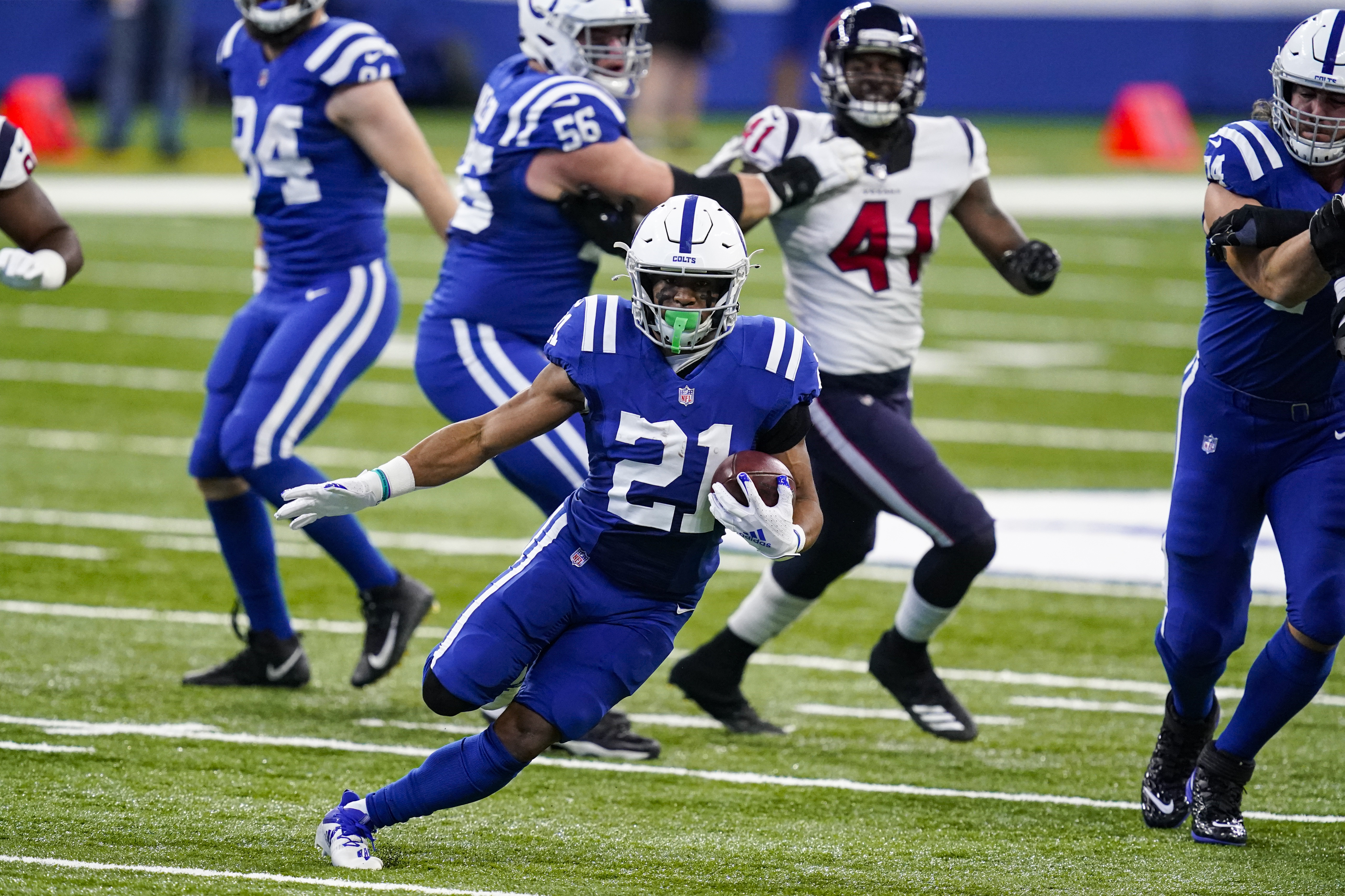 Colts recover another late fumble, beat Texans 27-20