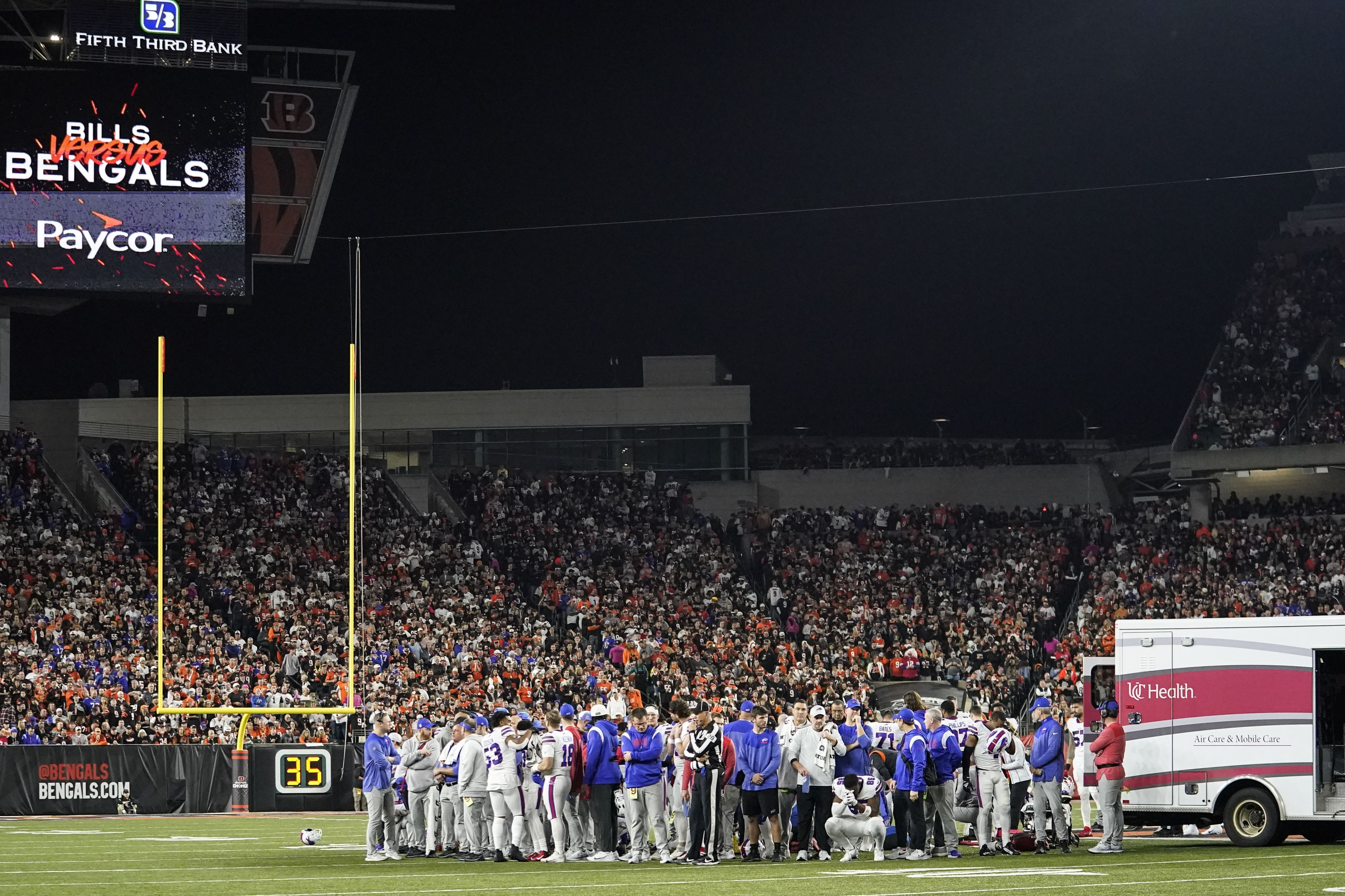 ESPN on X: Breaking: Bills-Bengals has been postponed by the NFL