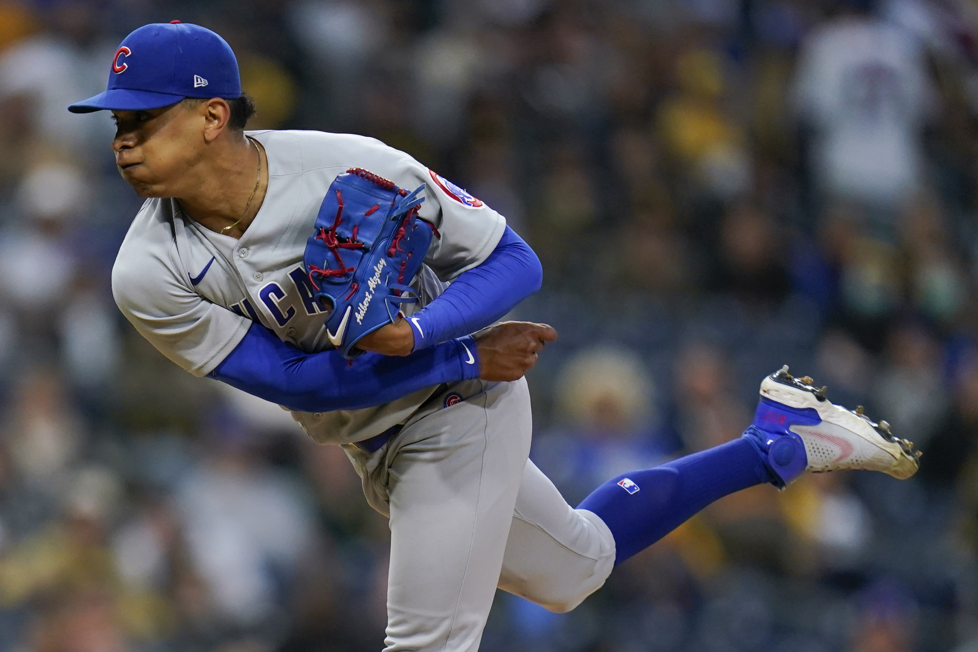 Machado, O'Grady power Padres past Cubs 9-4 in series opener