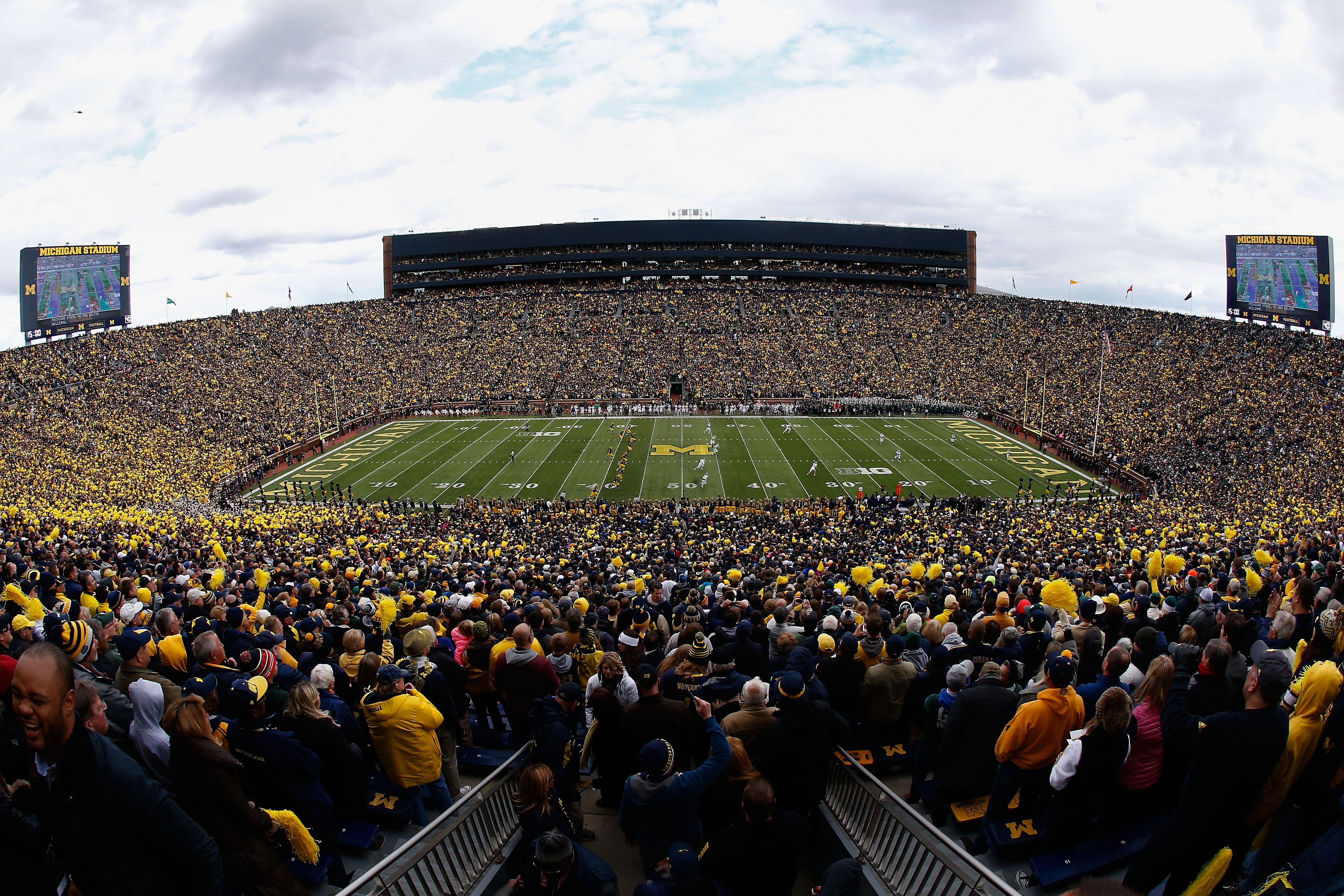 Rashan Gary commits to Michigan as No. 1 recruit in nation