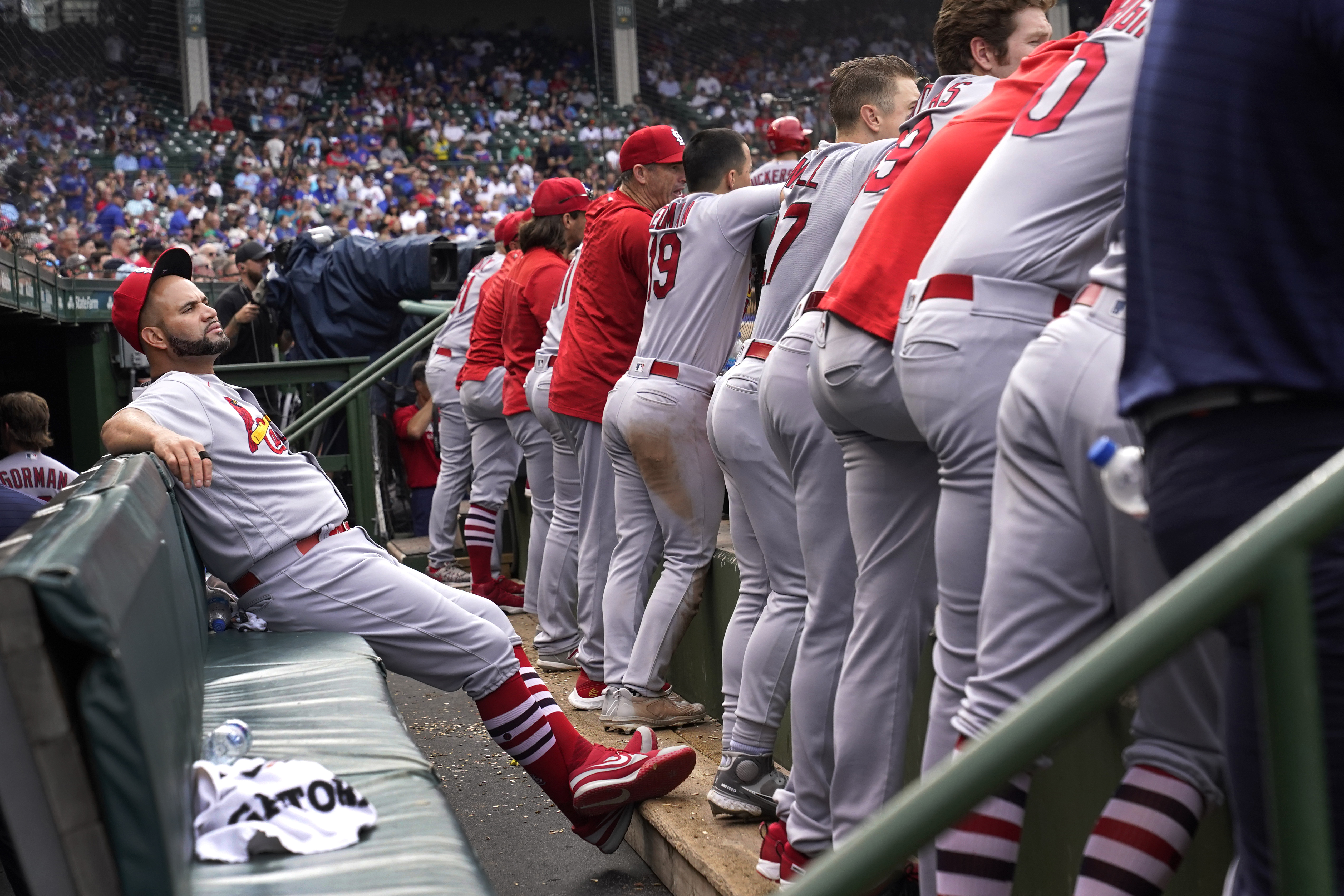 Kim in command: Cardinals lefty throws six scoreless, combines with  Goldschmidt to clobber Cubs, 6-0