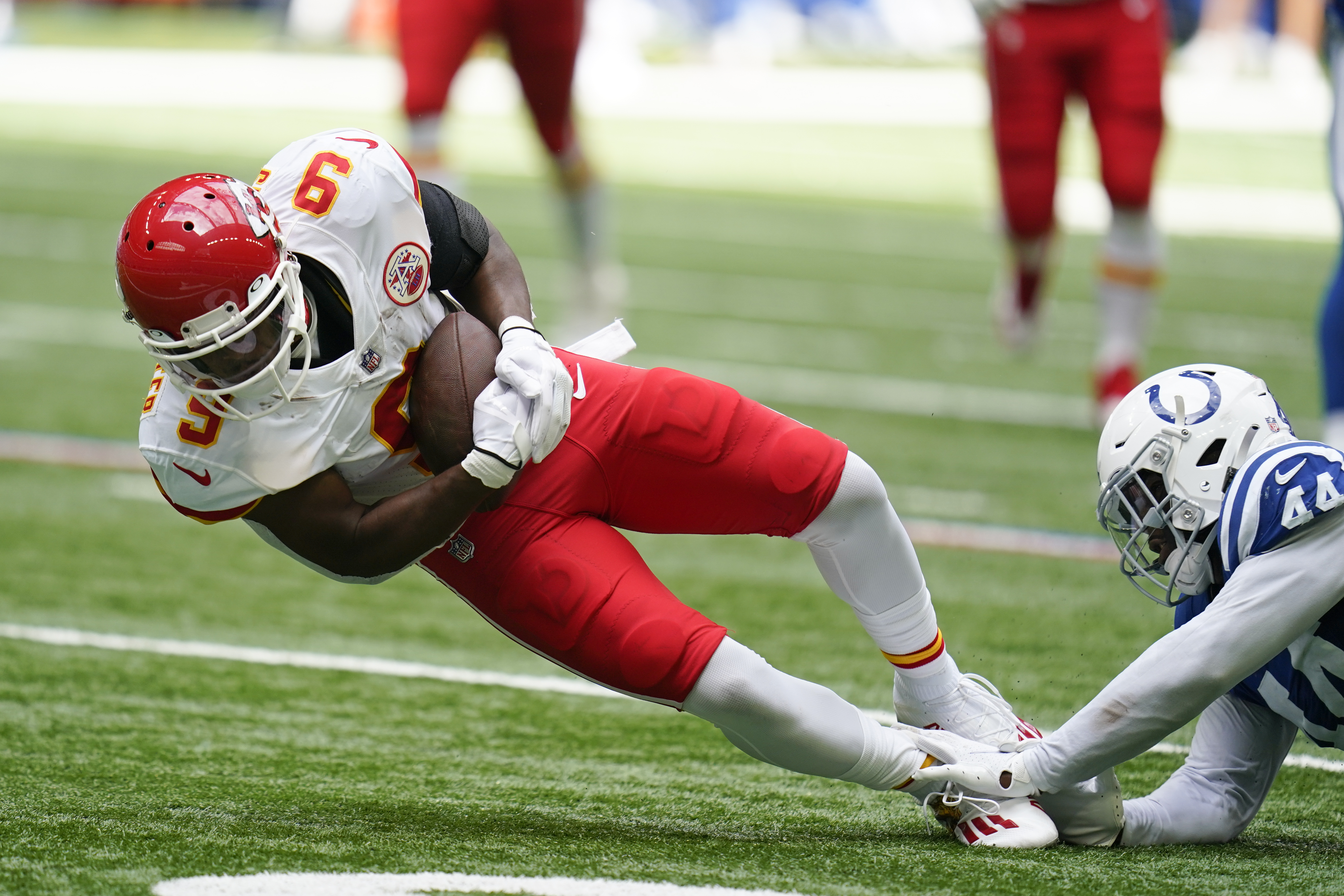 Kansas City Chiefs quarterback Patrick Mahomes (15) calls a play during the  first half of an NFL football game against the Indianapolis Colts, Sunday,  Sept. 25, 2022, in Indianapolis. (AP Photo/AJ Mast