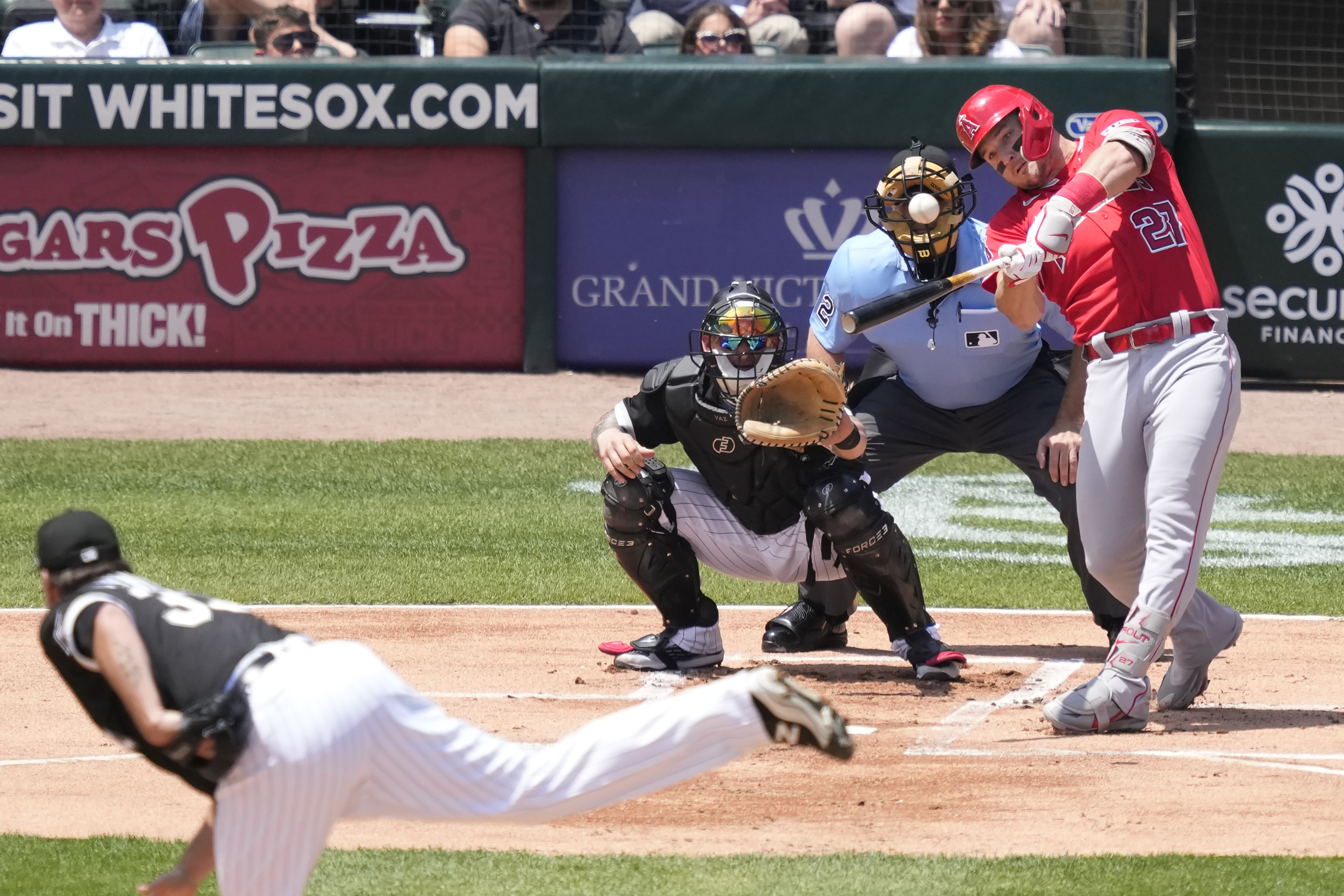 Romy Gonzalez homers for third straight game in White Sox win