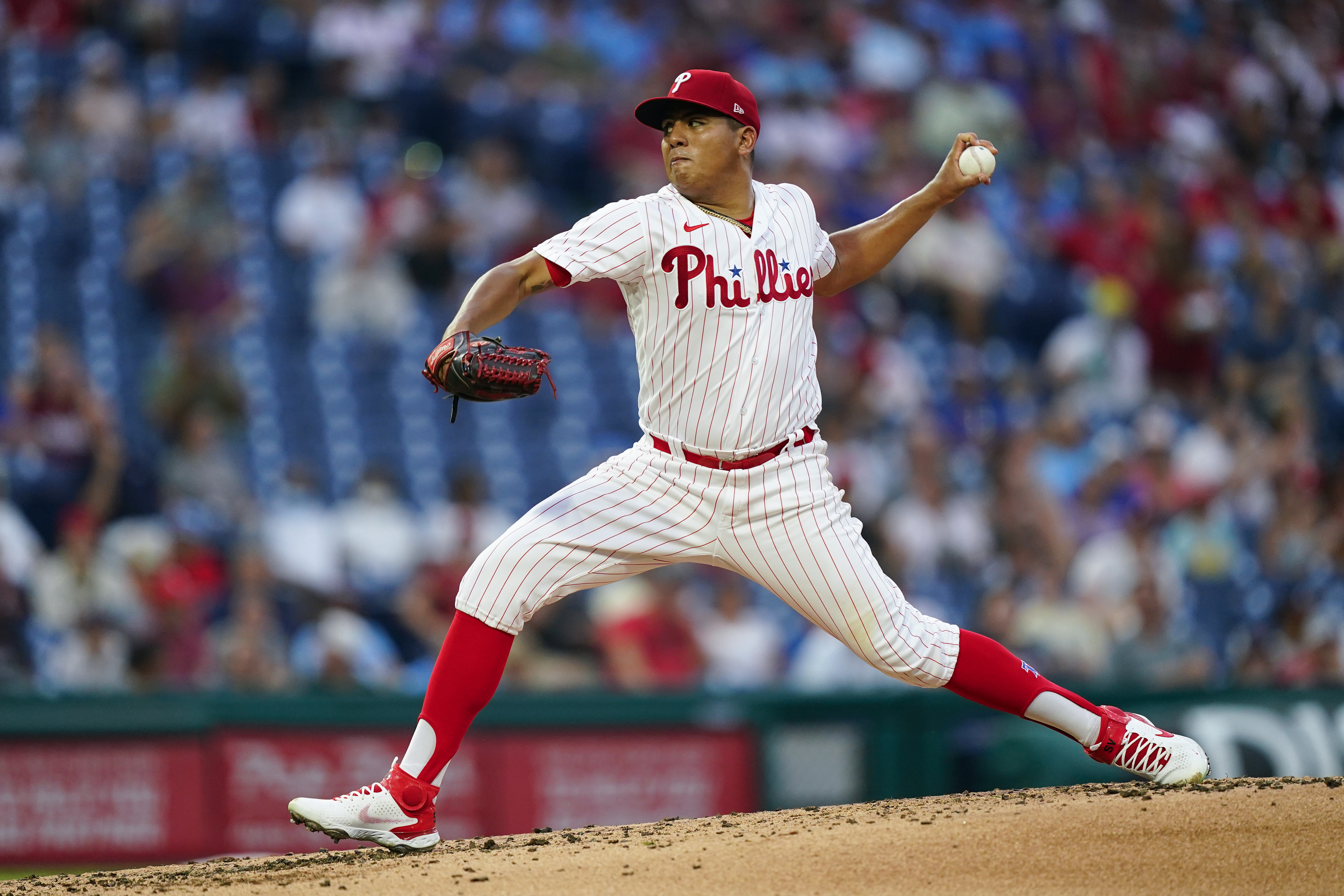 Stott leads Phillies to 6-4 comeback victory over Braves – KXAN Austin