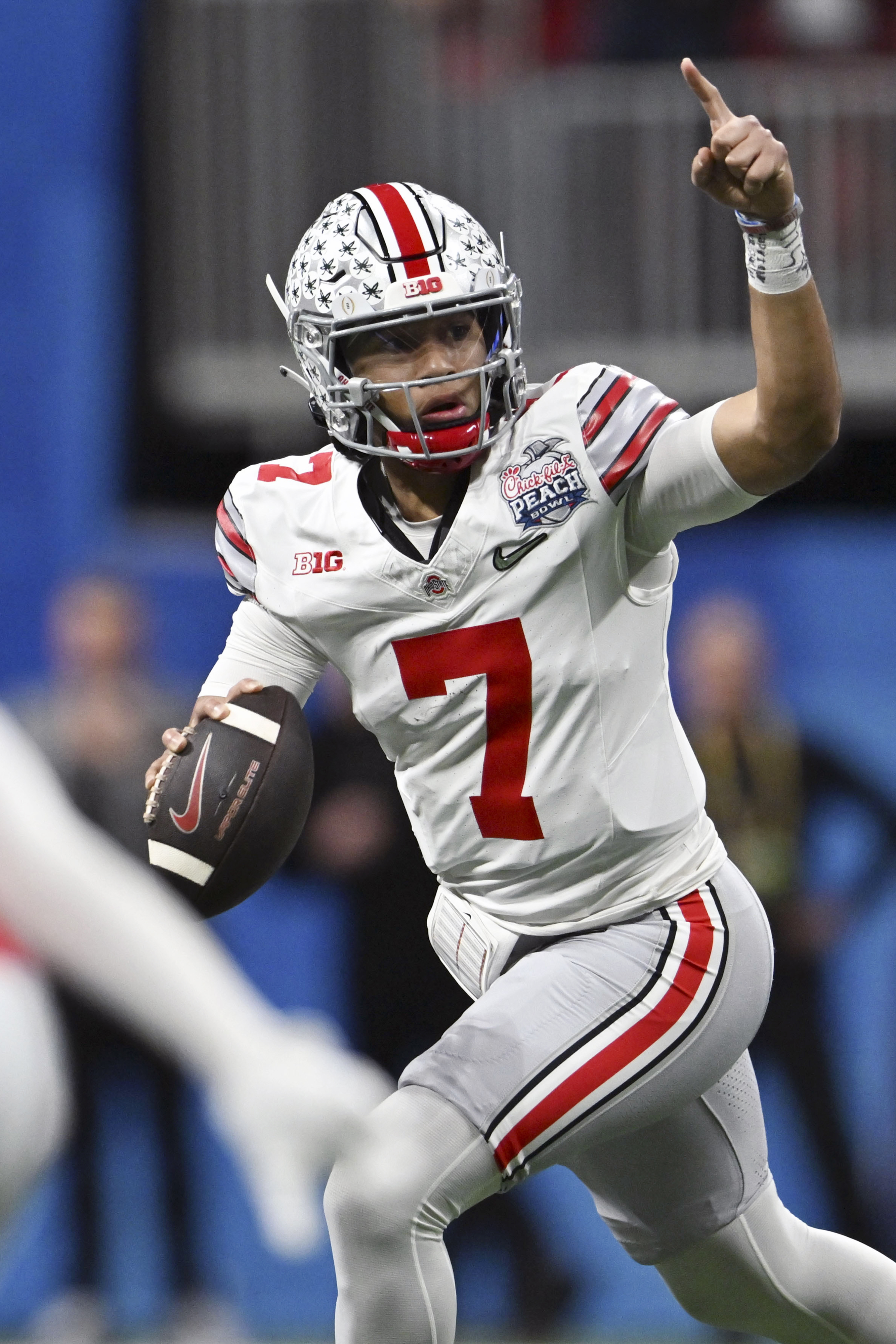 NFL Draft: Bears Trade Up, Select QB Justin Fields From Ohio State – NBC  Chicago