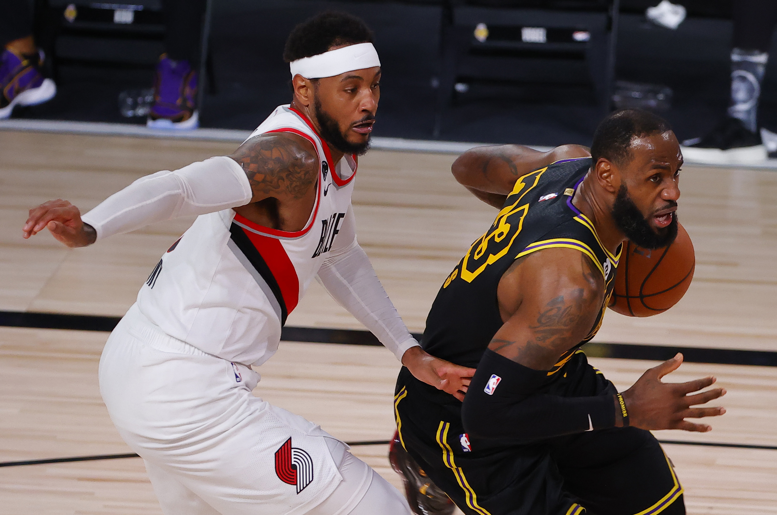 LeBron James shut it down to push Lakers to 3-1 lead over Blazers