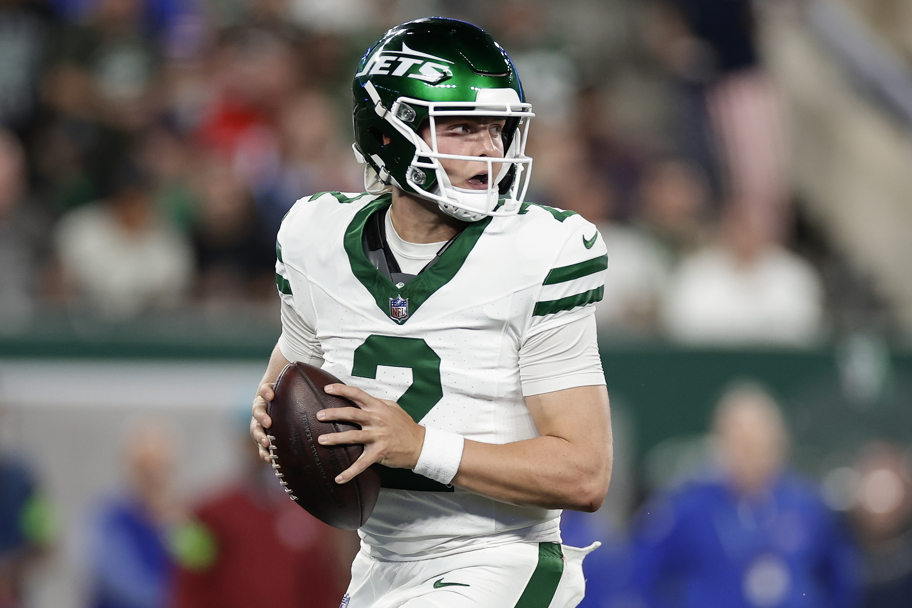 NFL Week 1 Monday Night Football live tracker: Jets stun Bills in