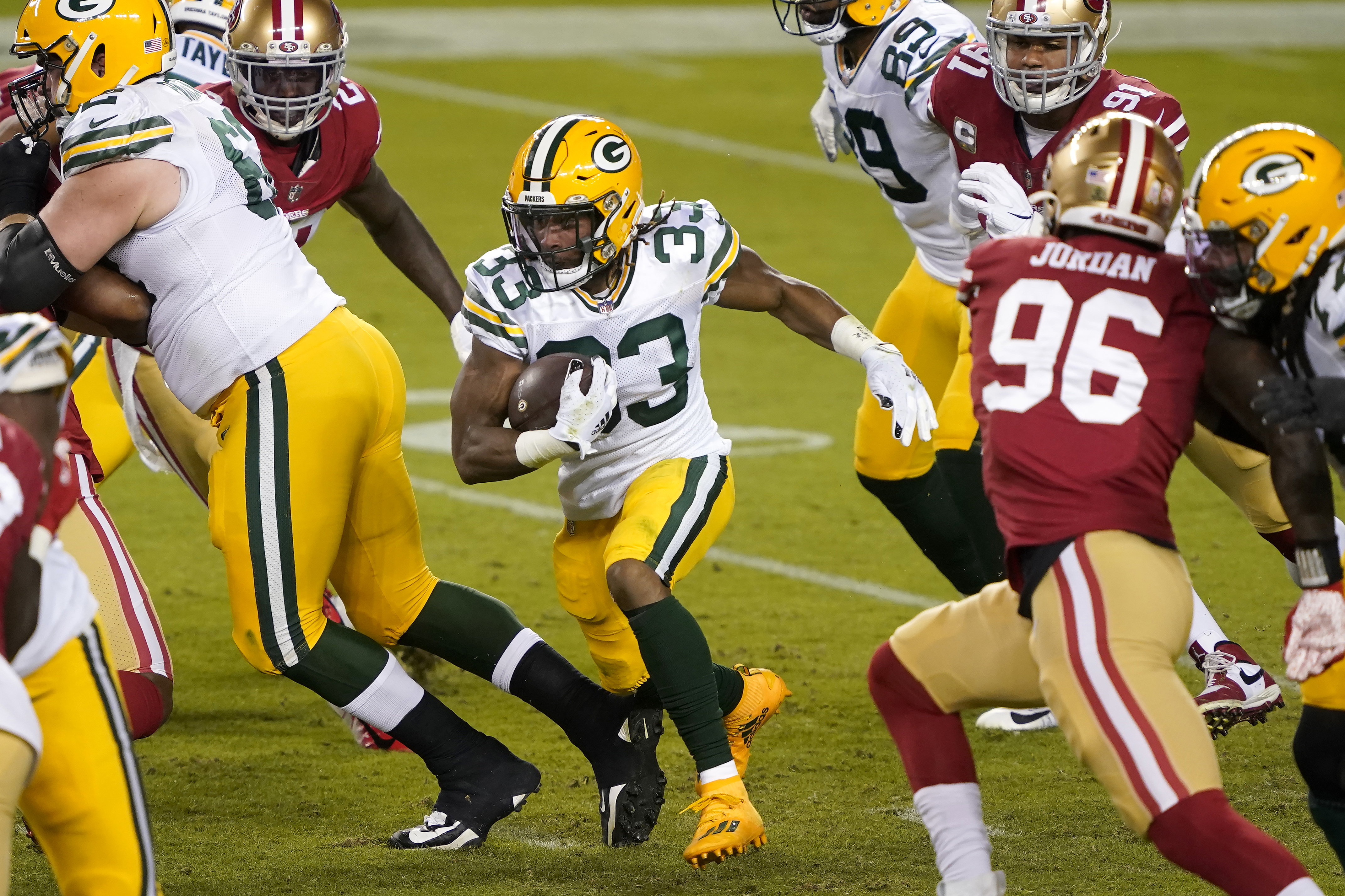 Aaron Rodgers leads Packers past undermanned 49ers, 34-17 – New