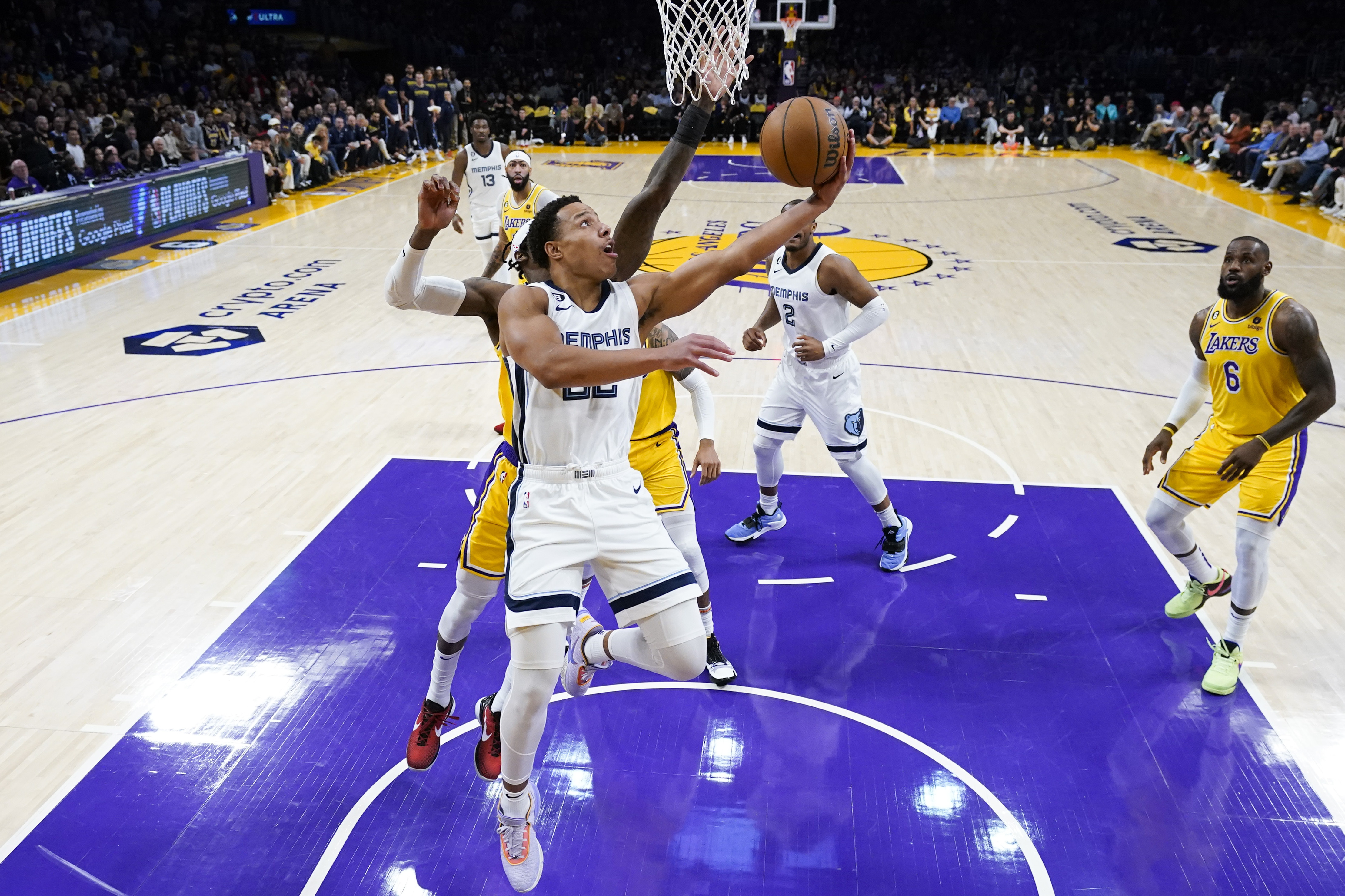 LeBron leads Lakers past Grizz 117-111 in OT for 3-1 lead – KGET 17