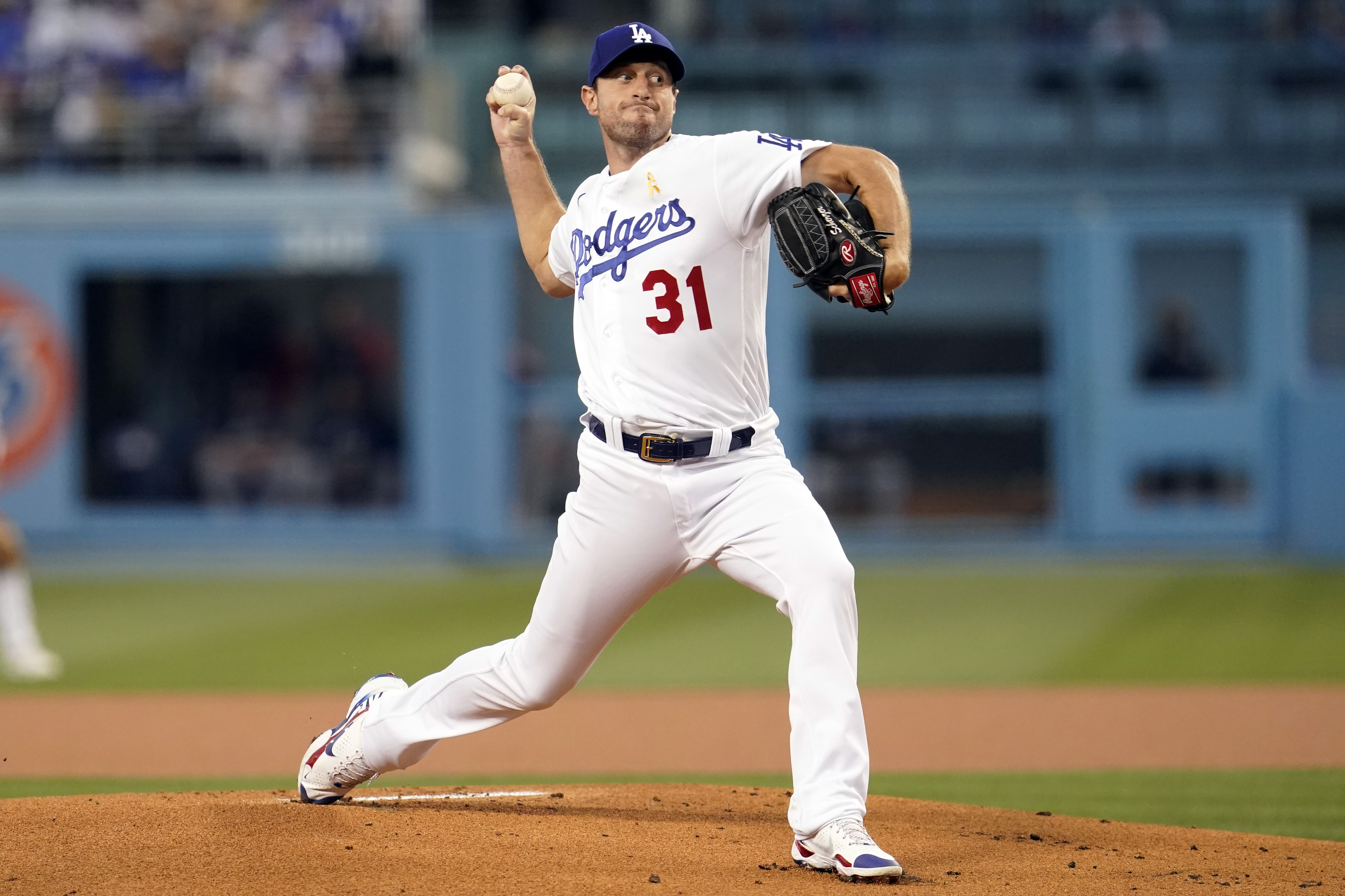 Dodgers' Max Scherzer nearly perfect in recording 3,000th strikeout - The  Washington Post