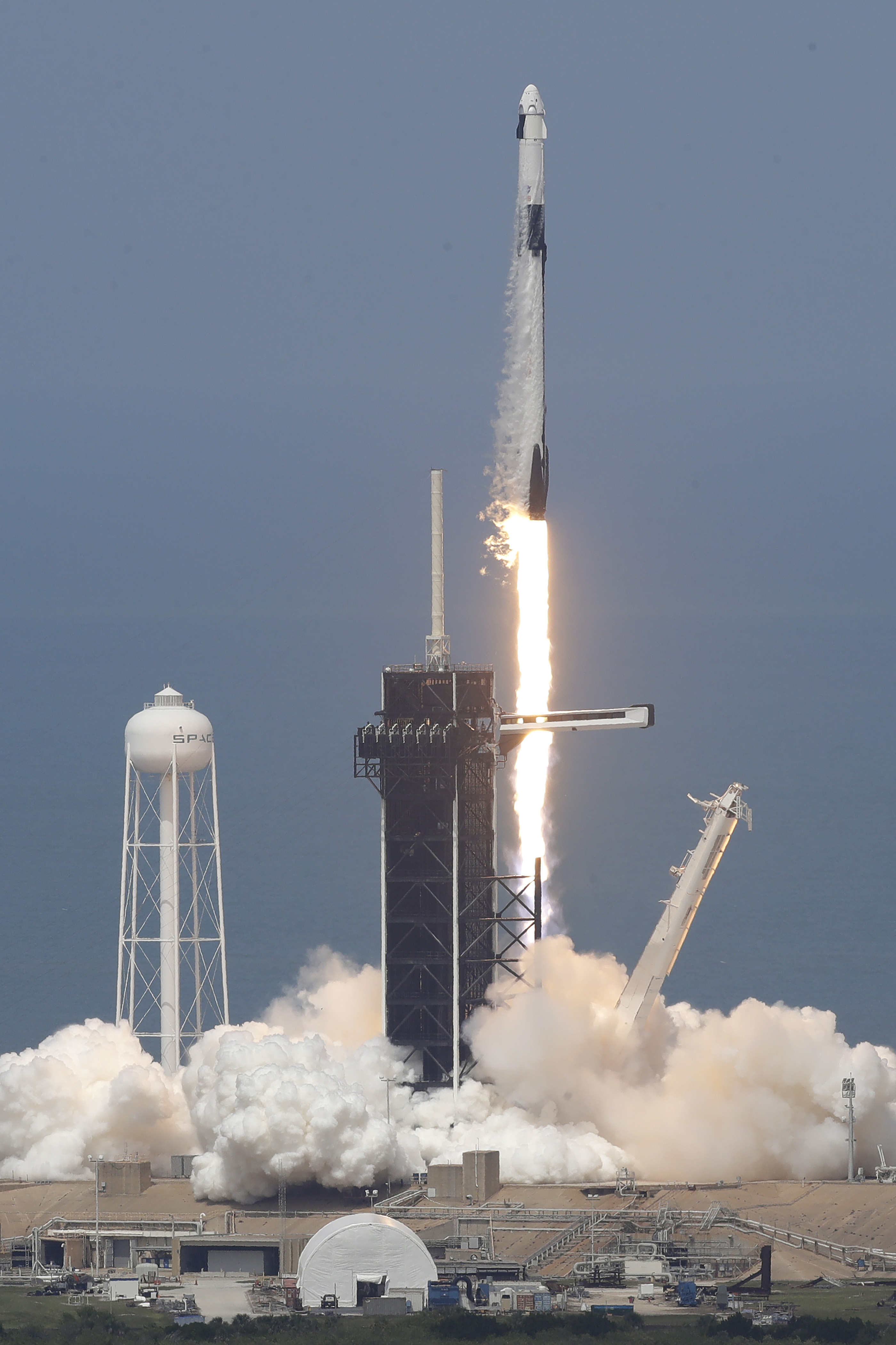 Spacex Rocket Ship Spacex Live Launch Updates Nasa Astronauts Prepare