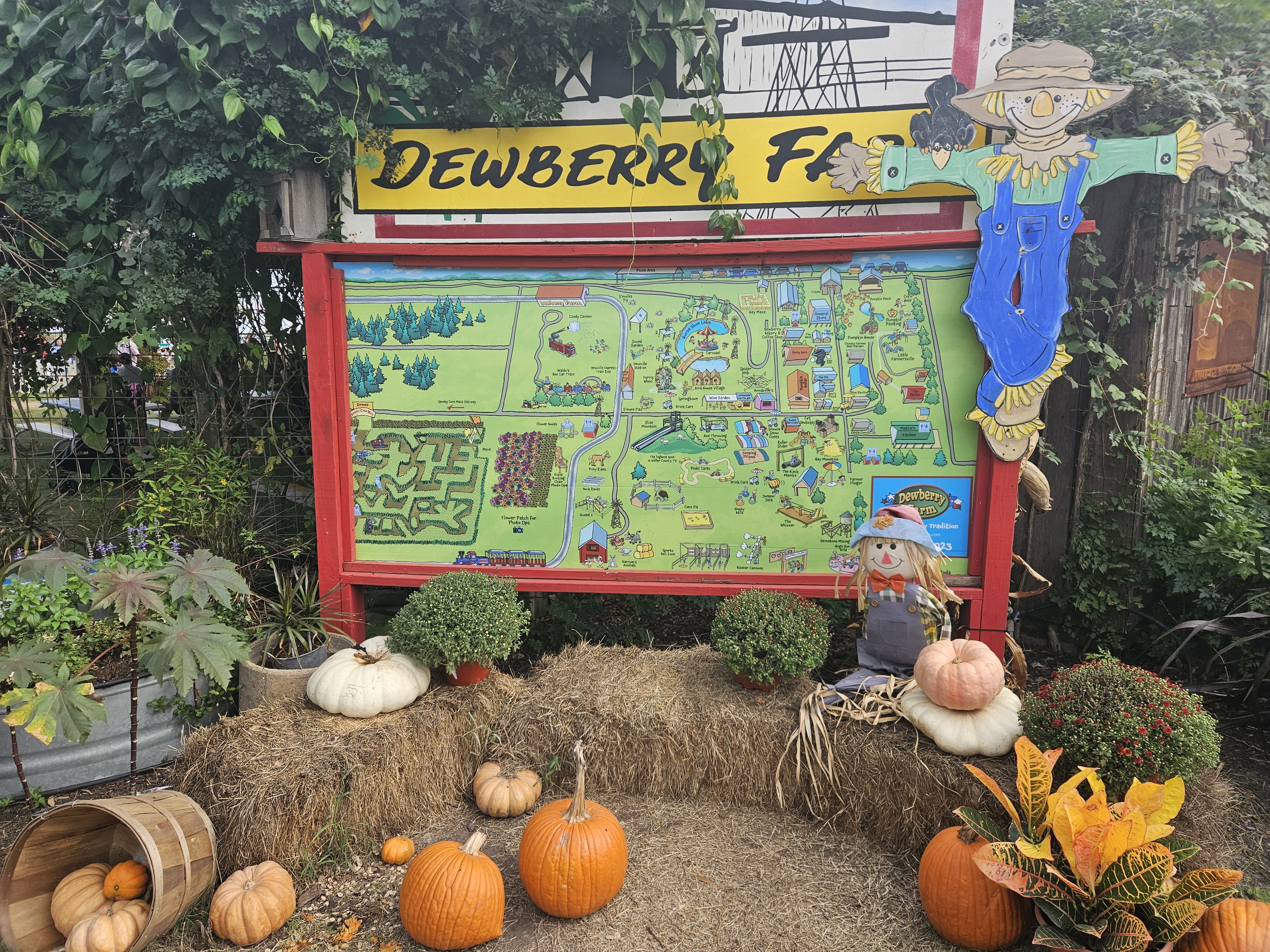 Dewberry Farm: The frightfully fun, family-friendly Halloween