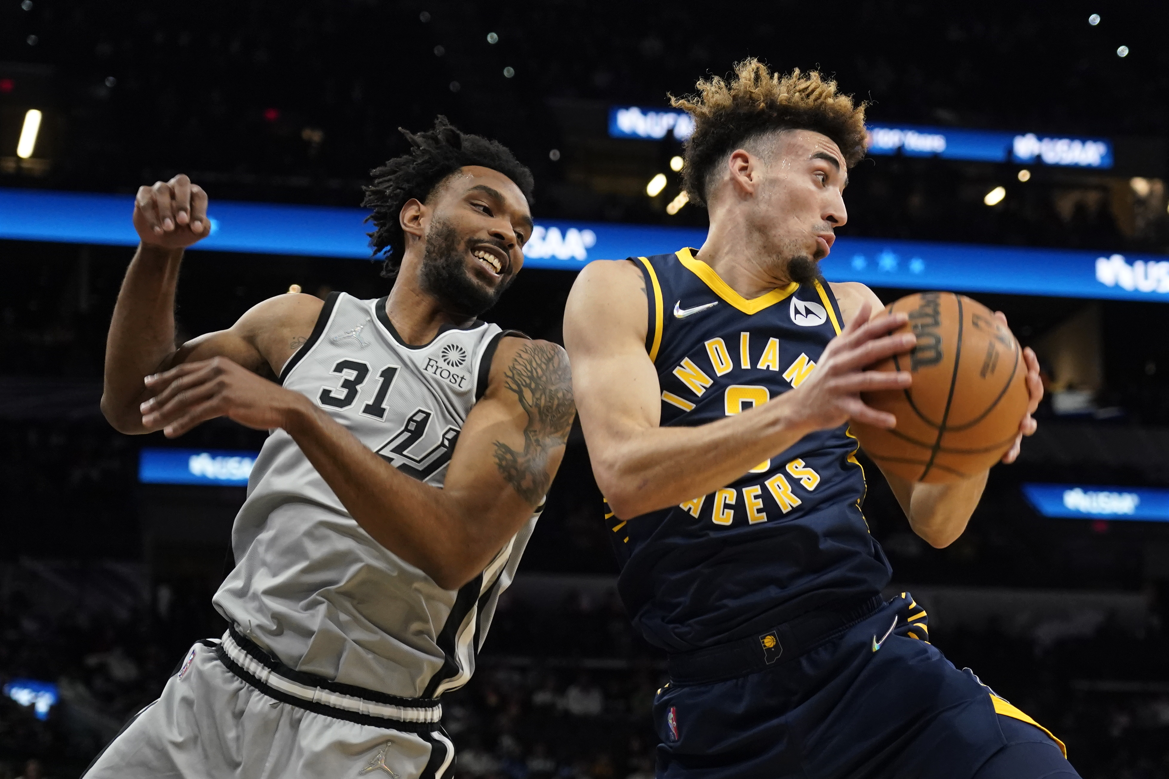 Jock Landale scores 26 in the San Antonio loss to Indiana