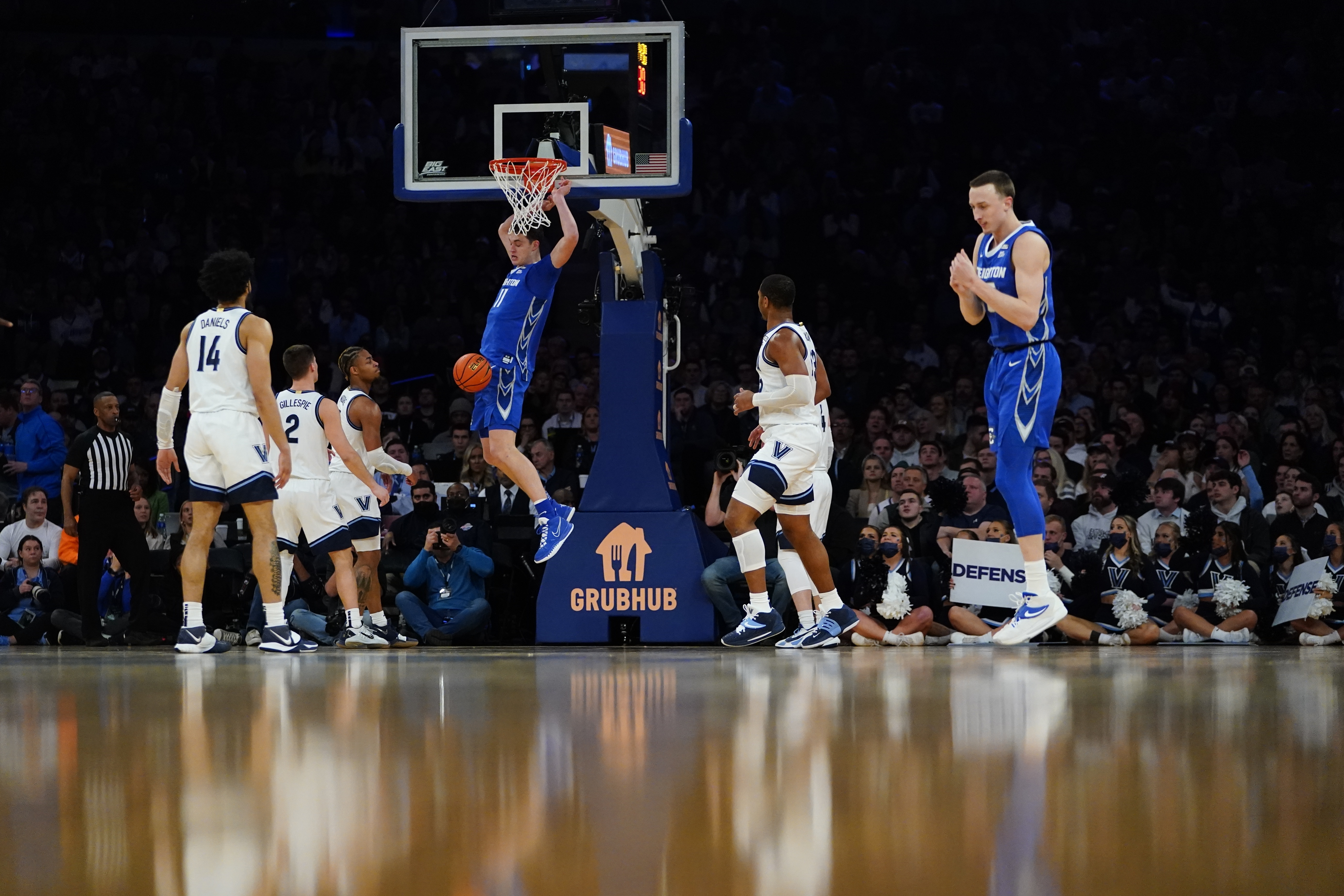 Villanova tops Creighton to win Big East title - WHYY