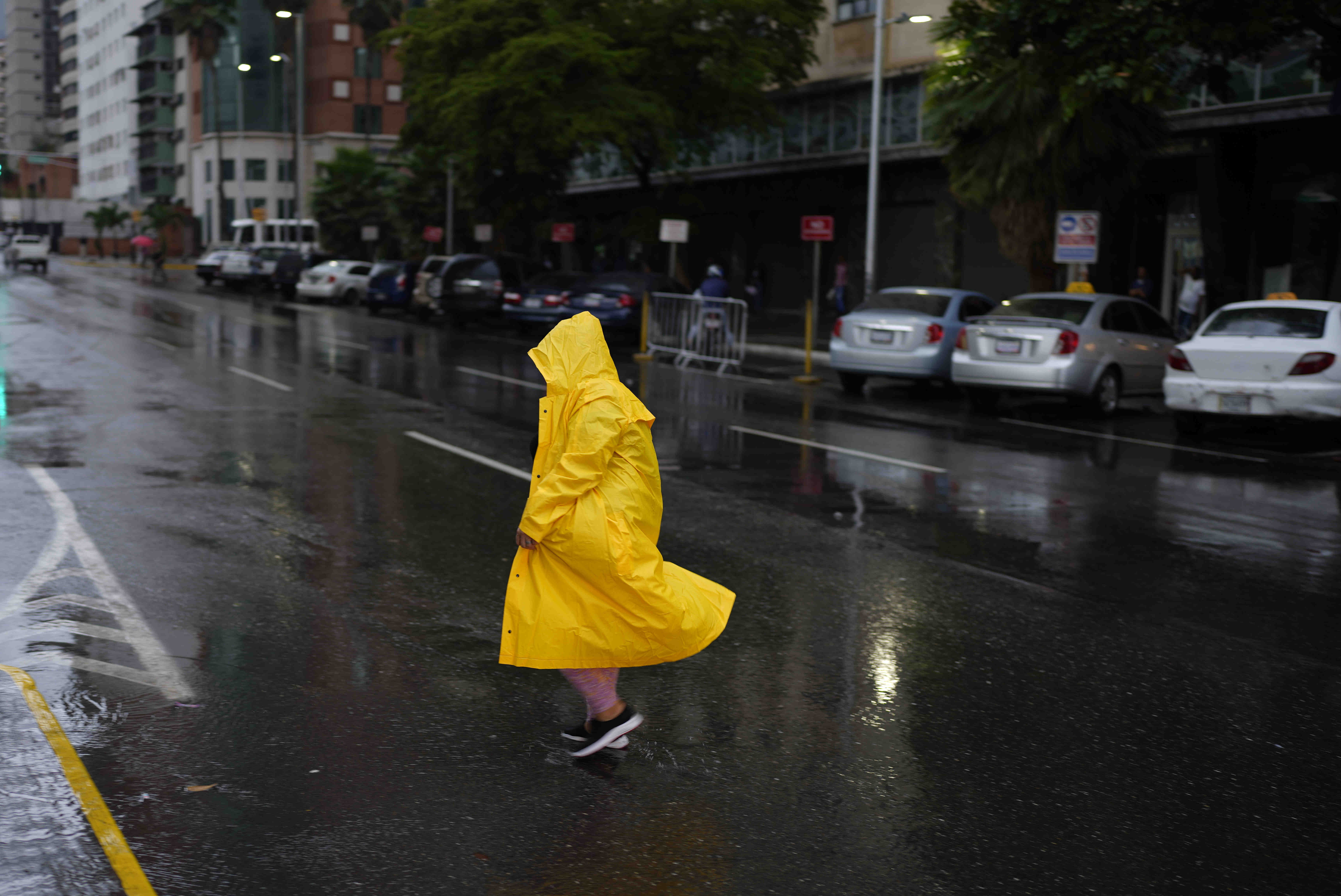 Miami Dolphins Rain Ponchos, Dolphins Rain Boots, Umbrella