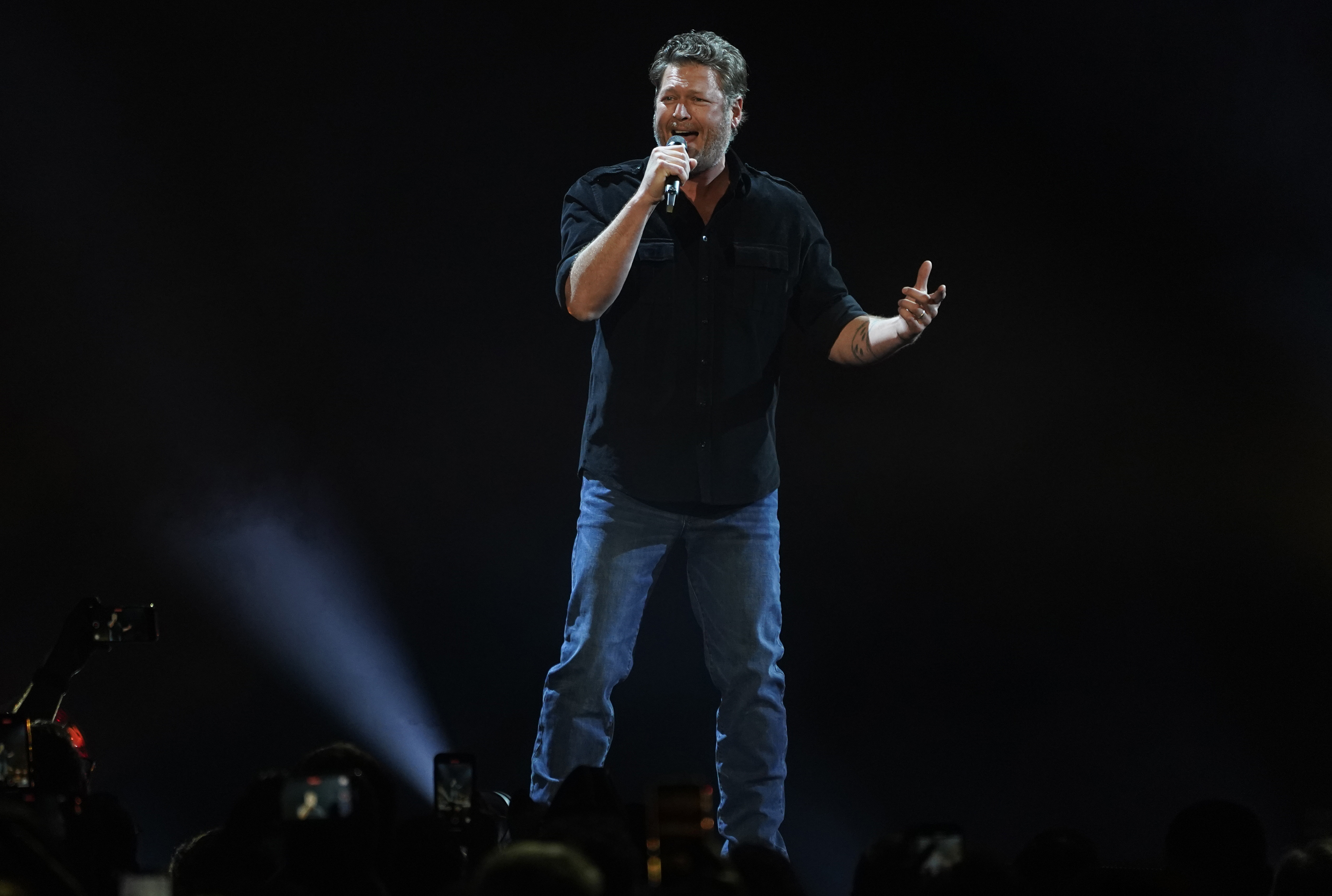 Blake Shelton and Gwen Stefani Co-Headline Super Bowl Music Fest