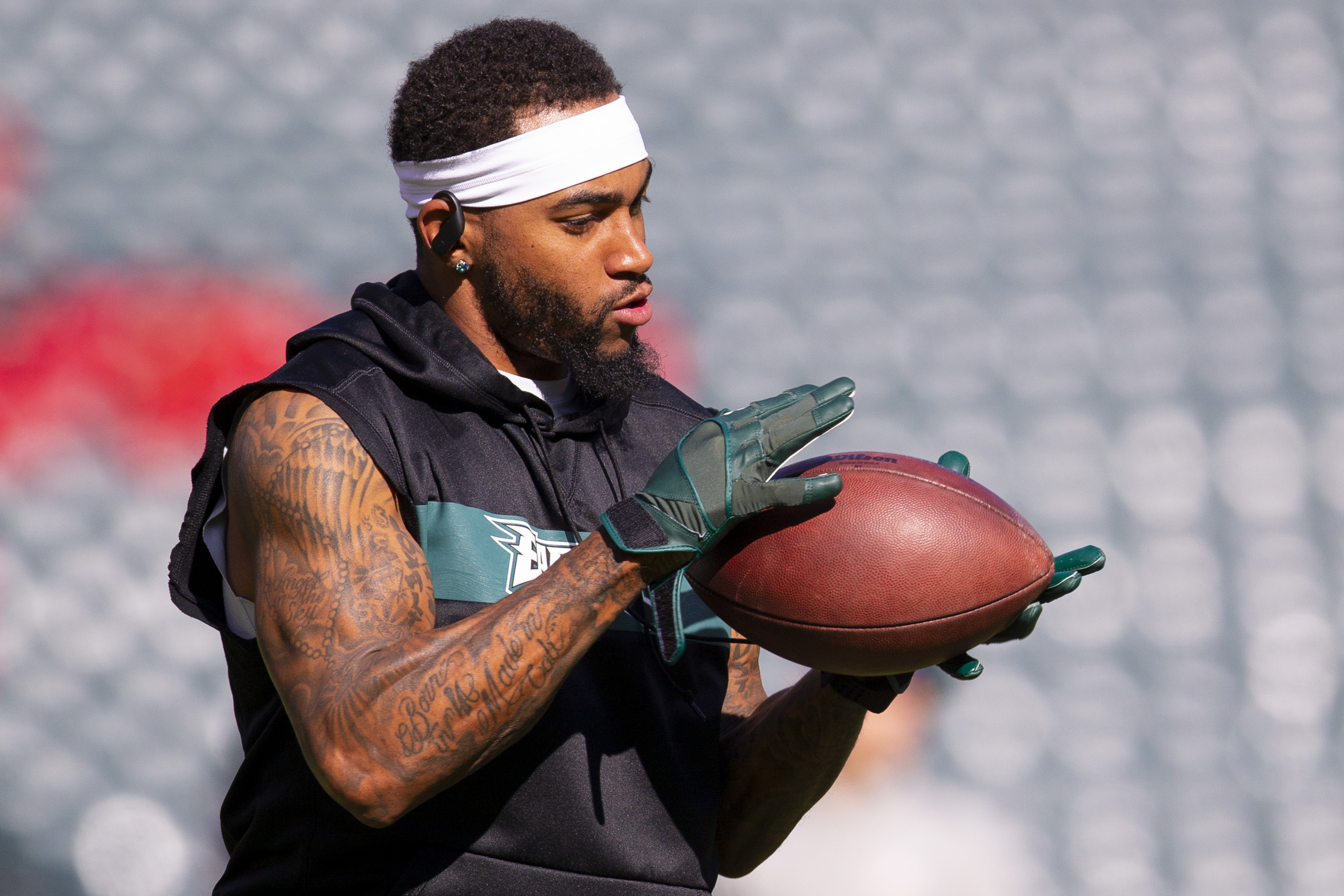 DeSean Jackson starting small