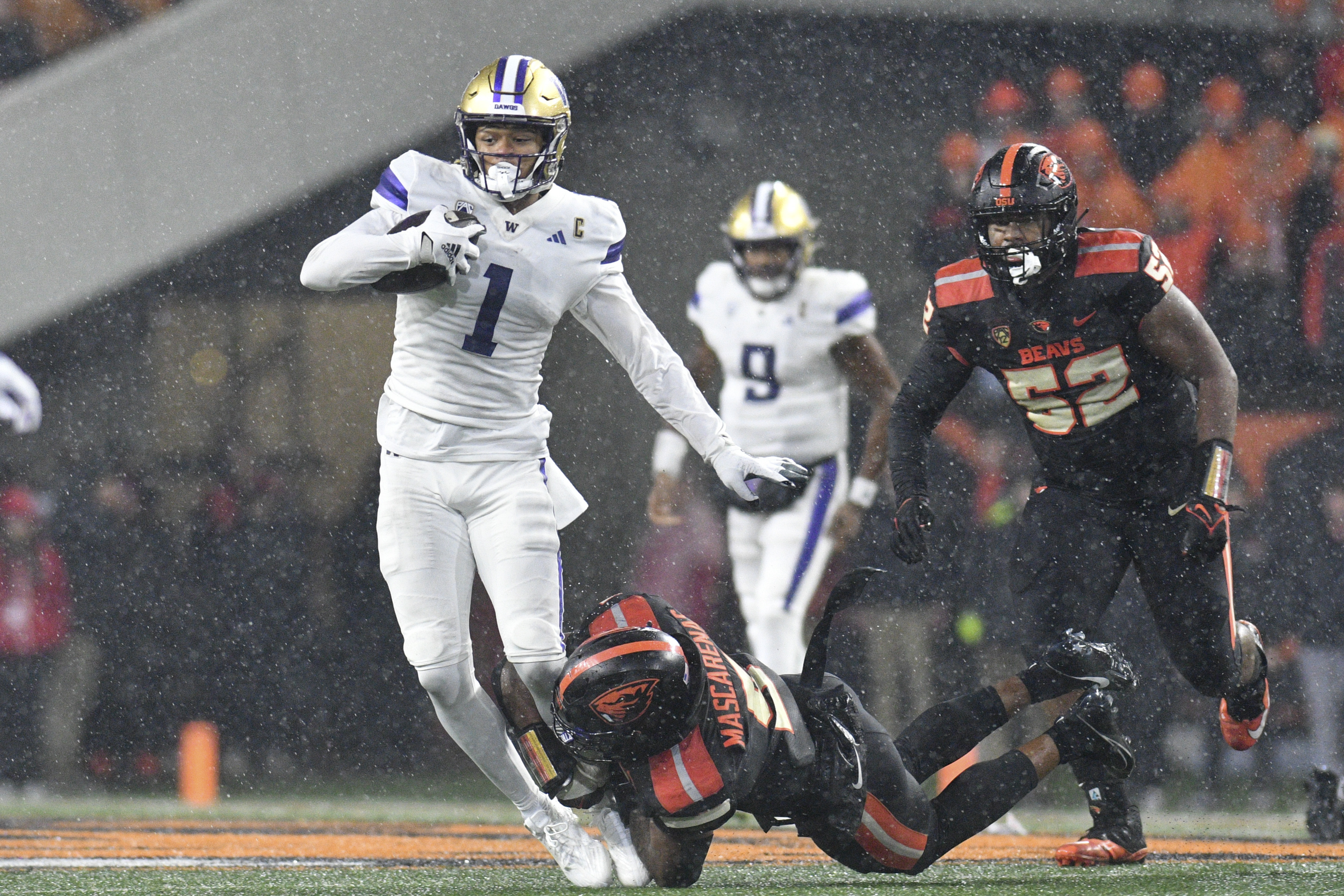 No. 5 Washington clinches Pac-12 championship berth with 22-20 victory over  No. 10 Oregon State - The San Diego Union-Tribune