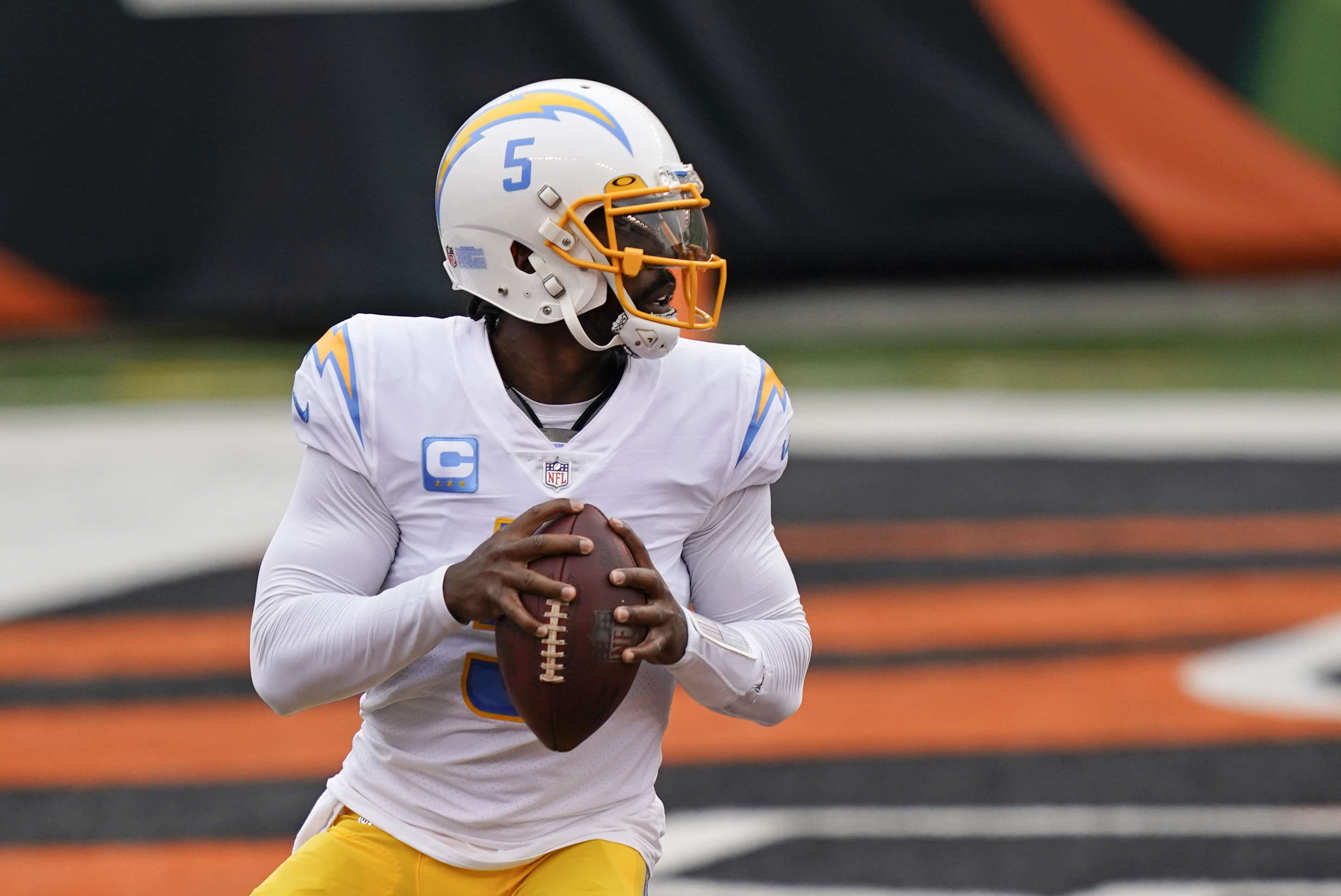 Anthony Lynn breaking the news to Tyrod Taylor: 'Did not take it well'