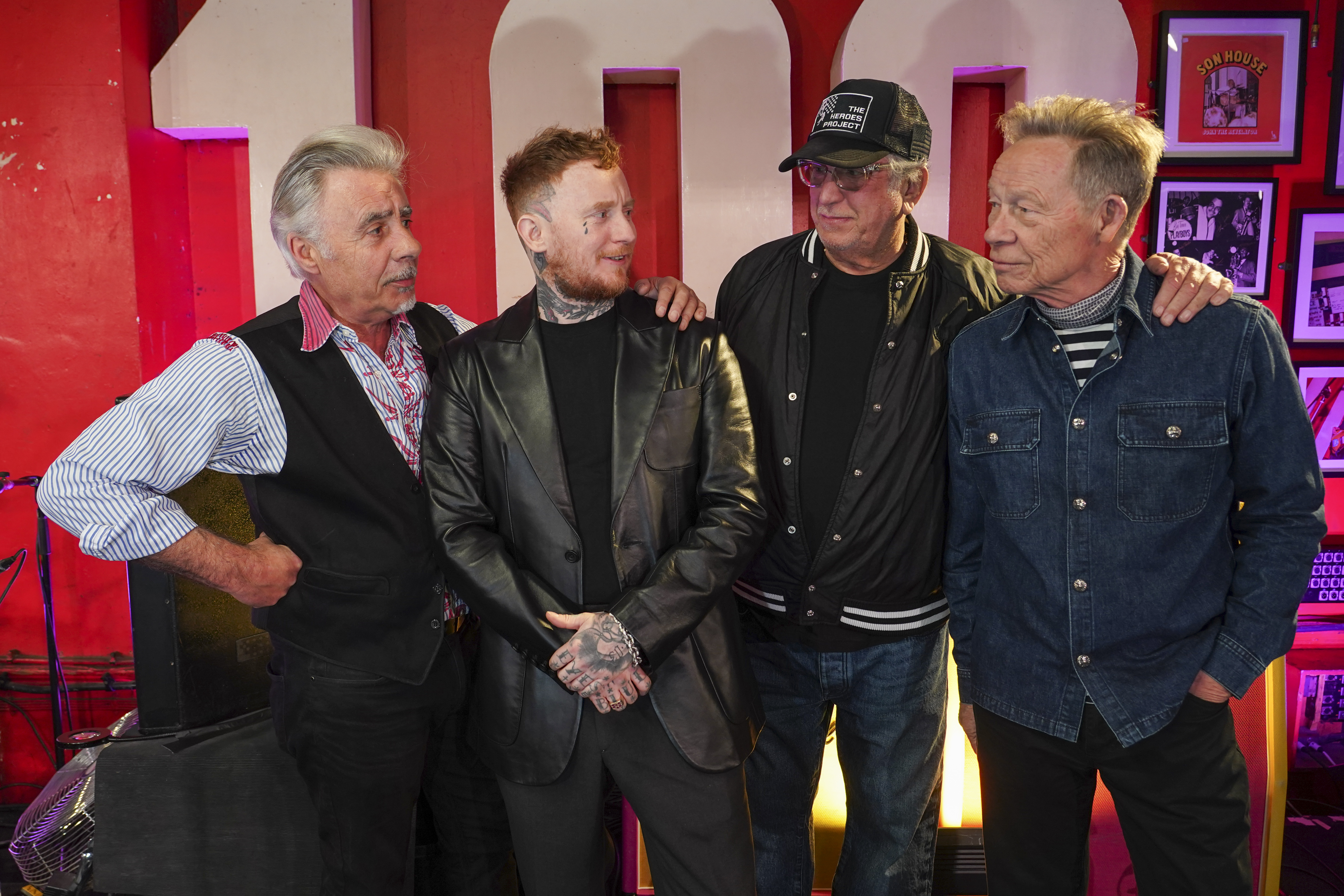 The Sex Pistols announce first North American tour in 2 decades