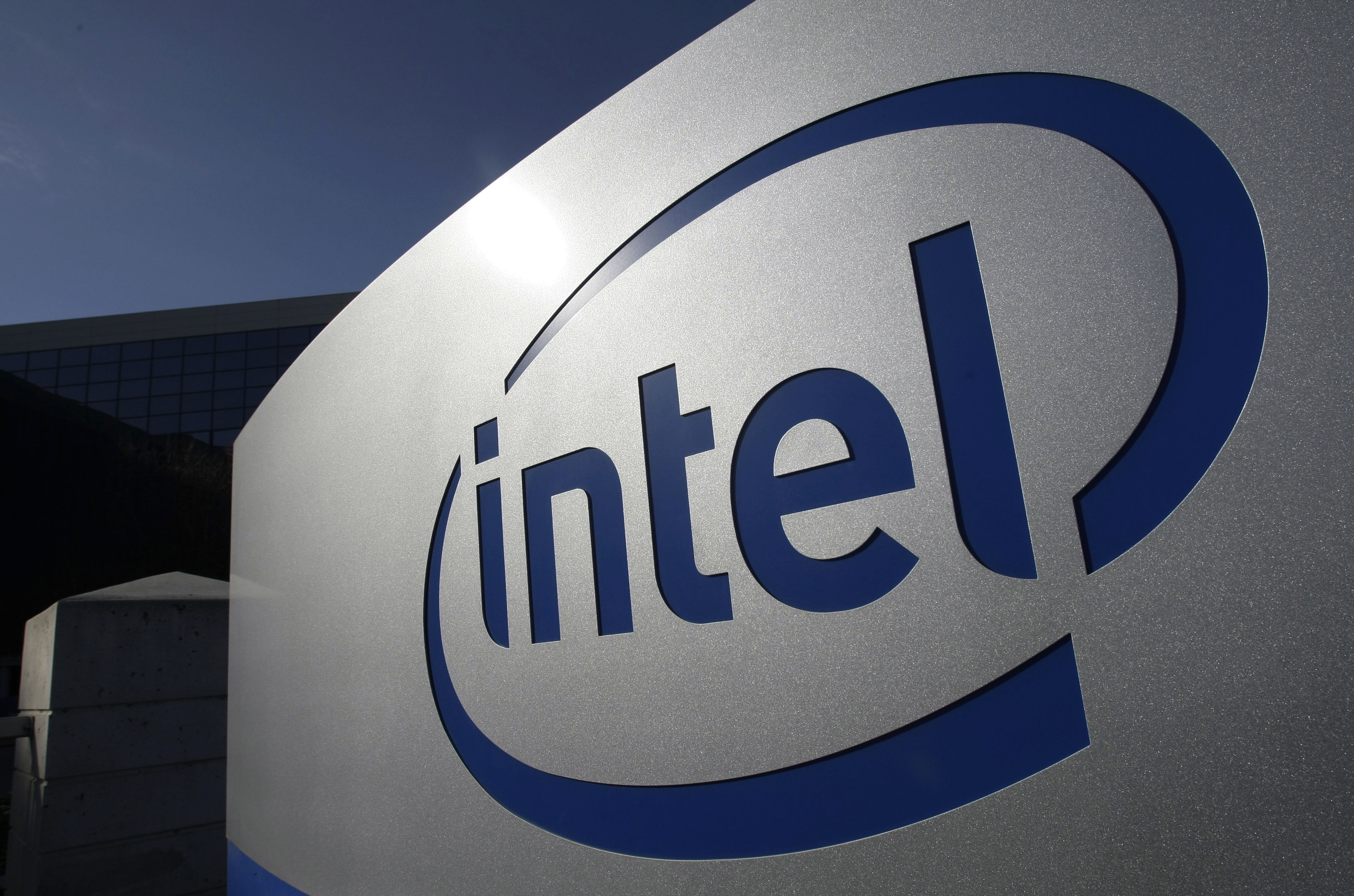 A $5.4 billion international chip deal with Intel is off after greenlight  from China never arrives