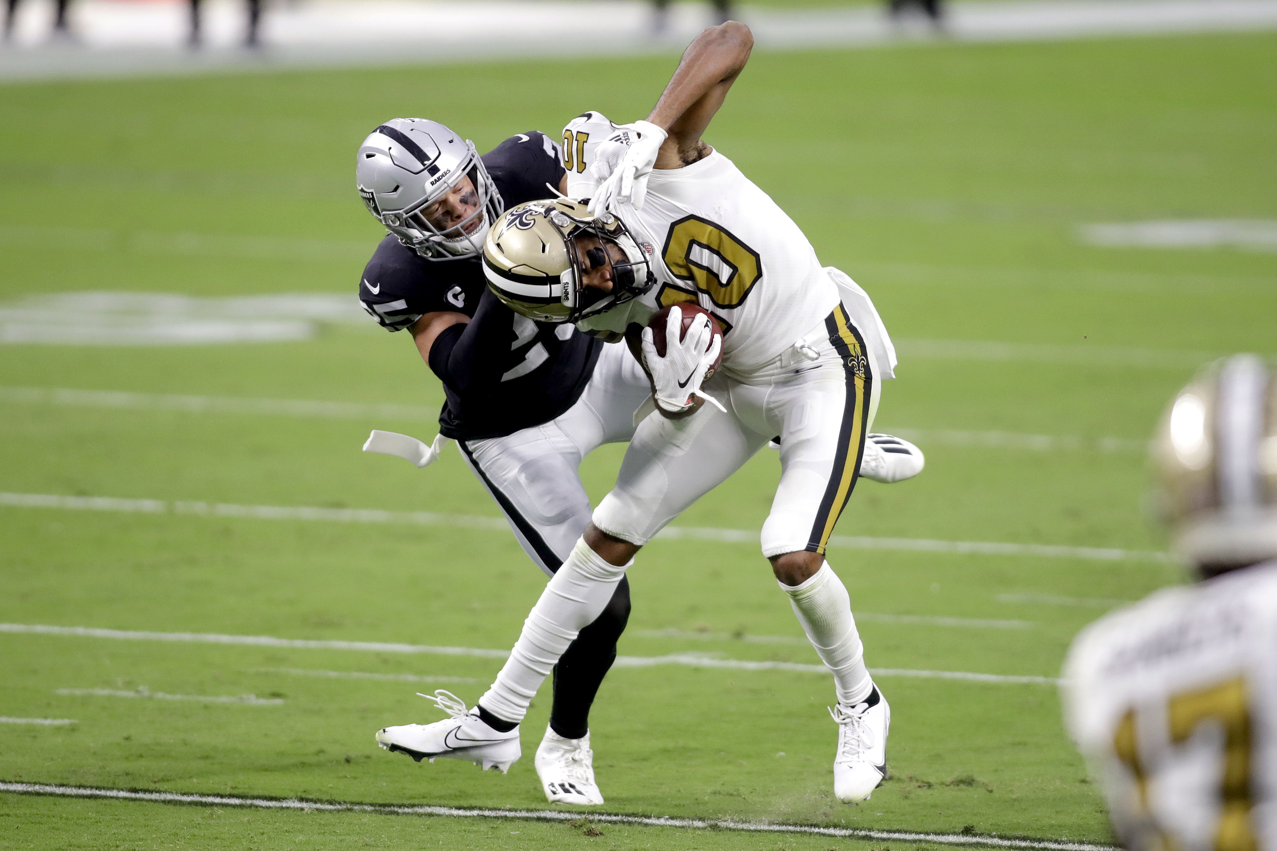 Raiders open Las Vegas stadium with 34-24 win vs Saints