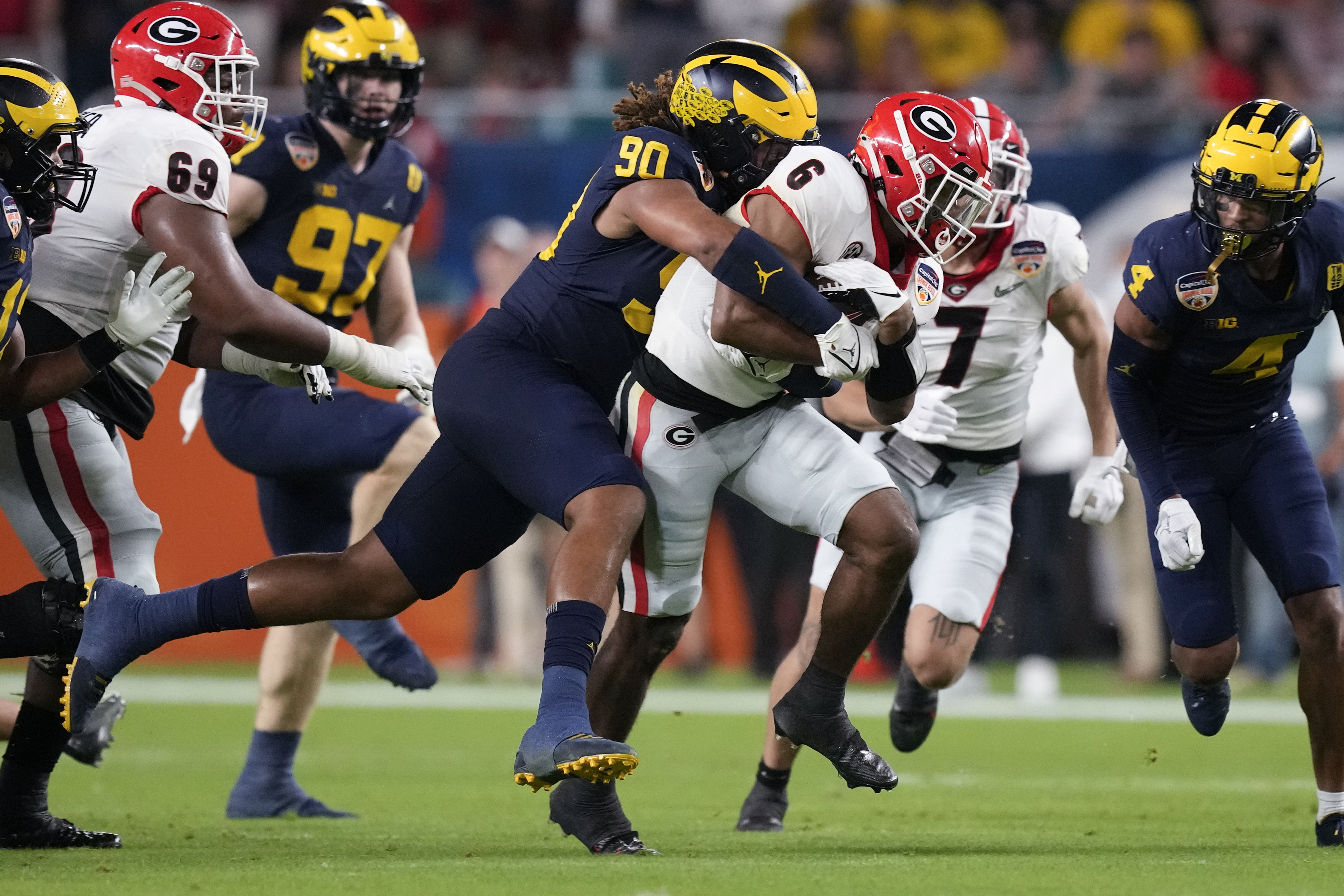 2022 NFL draft first round recap: Lions take Hutchinson, Williams, two  Wolverines selected 