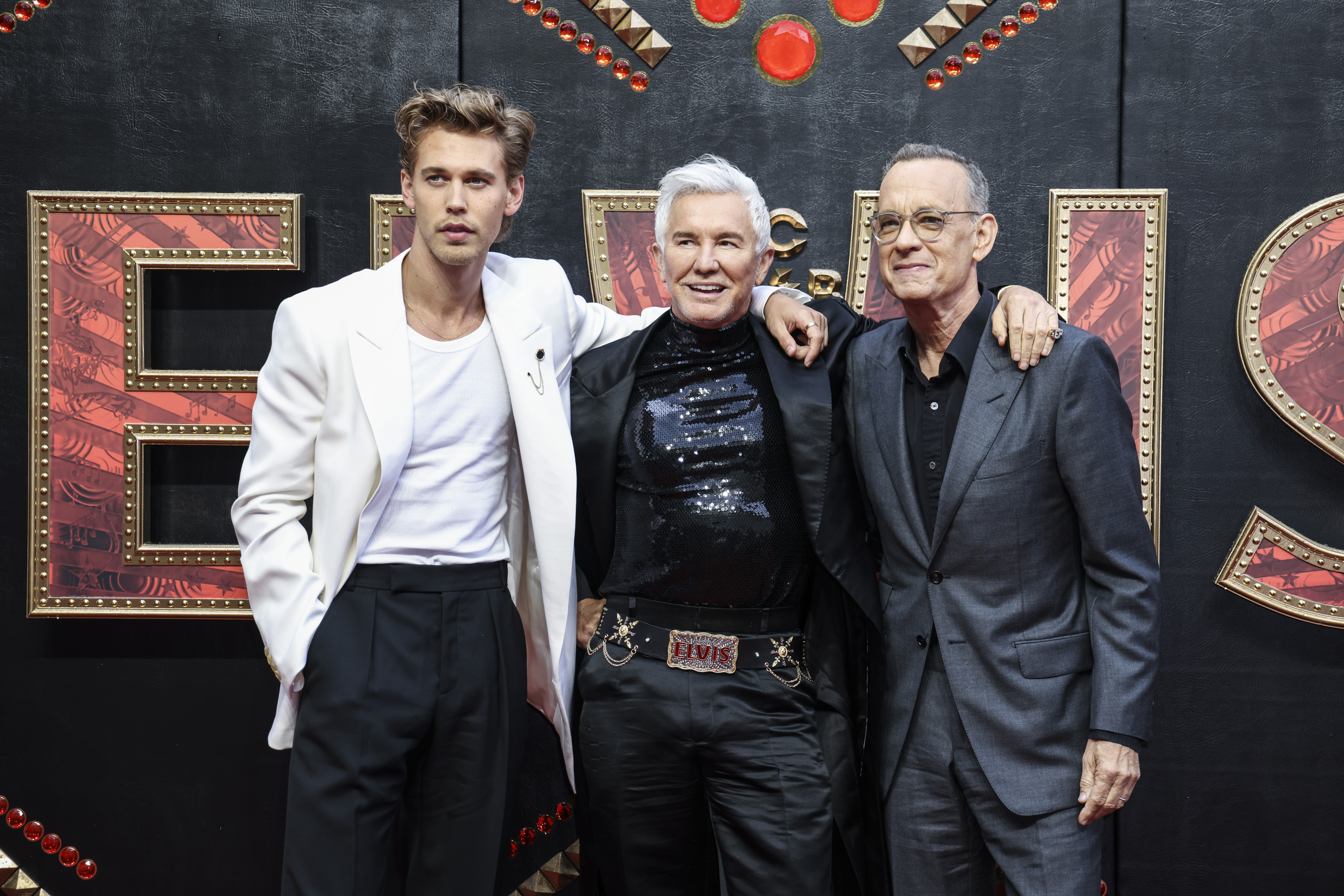 Elvis' Review: Austin Butler & Tom Hanks in Baz Luhrmann's Biopic – The  Hollywood Reporter