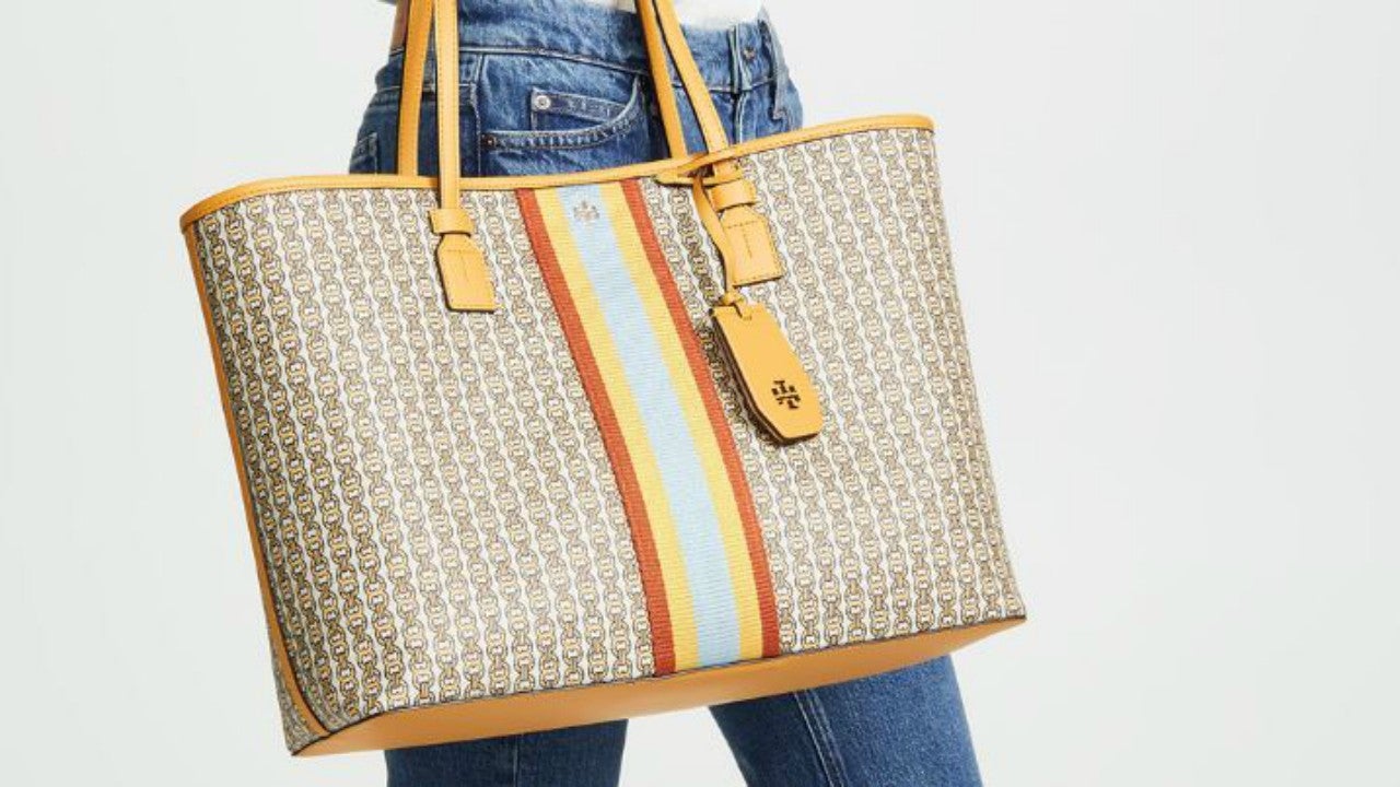 Tory Burch, Bags, Tory Burch Gemini Link Canvas Tote Bag New Read On
