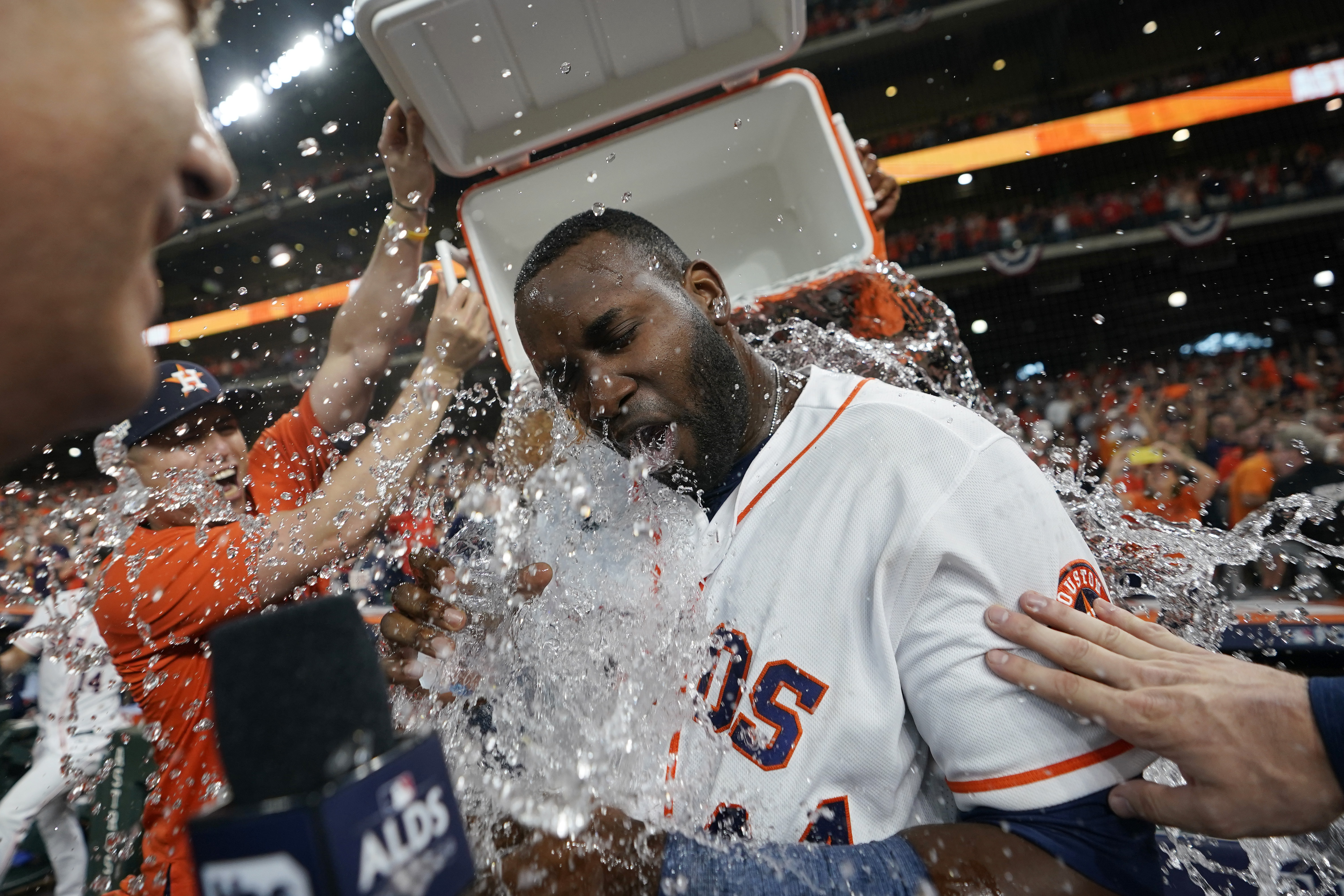 Houston Astros - THE HOUSTON ASTROS ARE HEADED TO THE WORLD SERIES!  #LevelUp