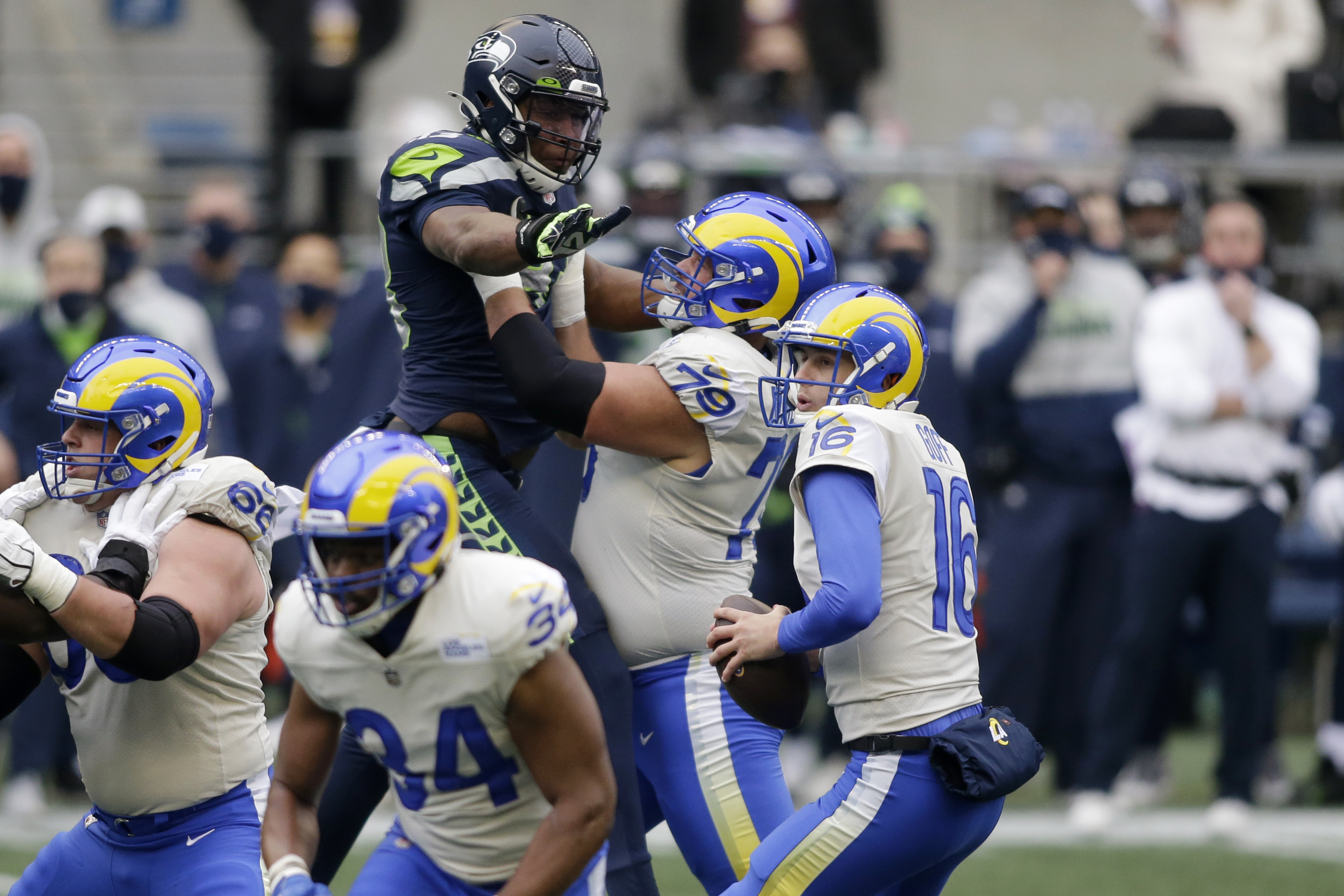 Grading the Seahawks in their 30-20 playoff loss to the Rams