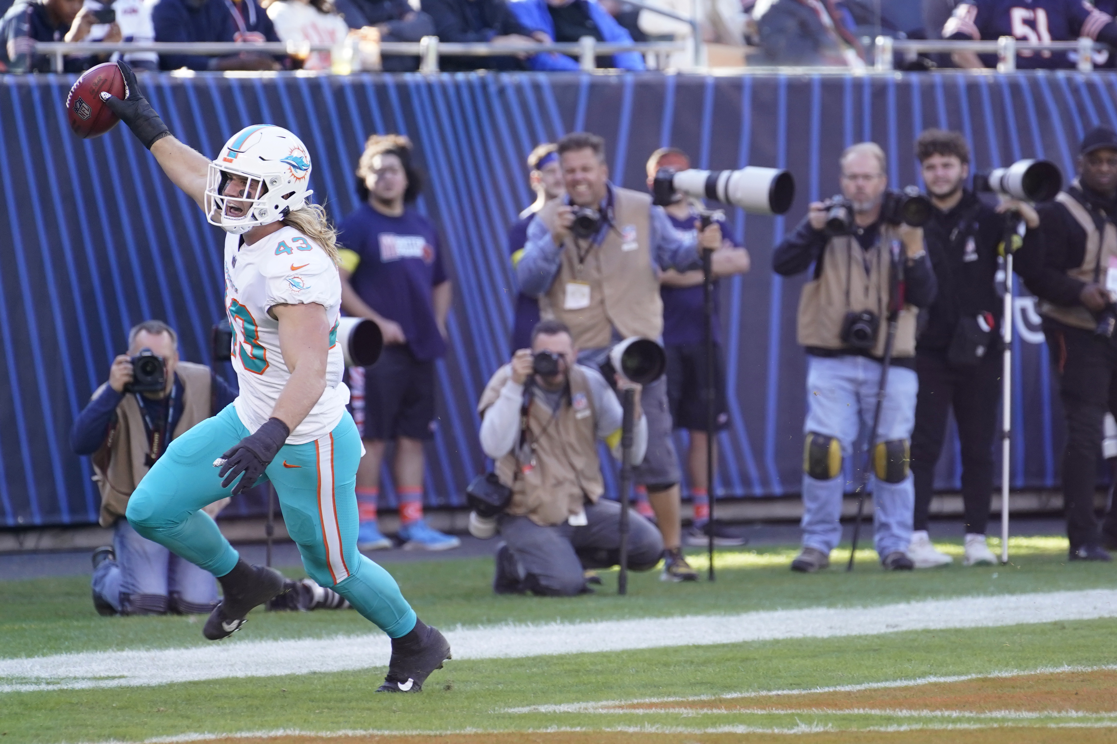 November 6, 2022: Miami Dolphins Andrew Van Ginkel (43) carries the ball  back for a touchdown