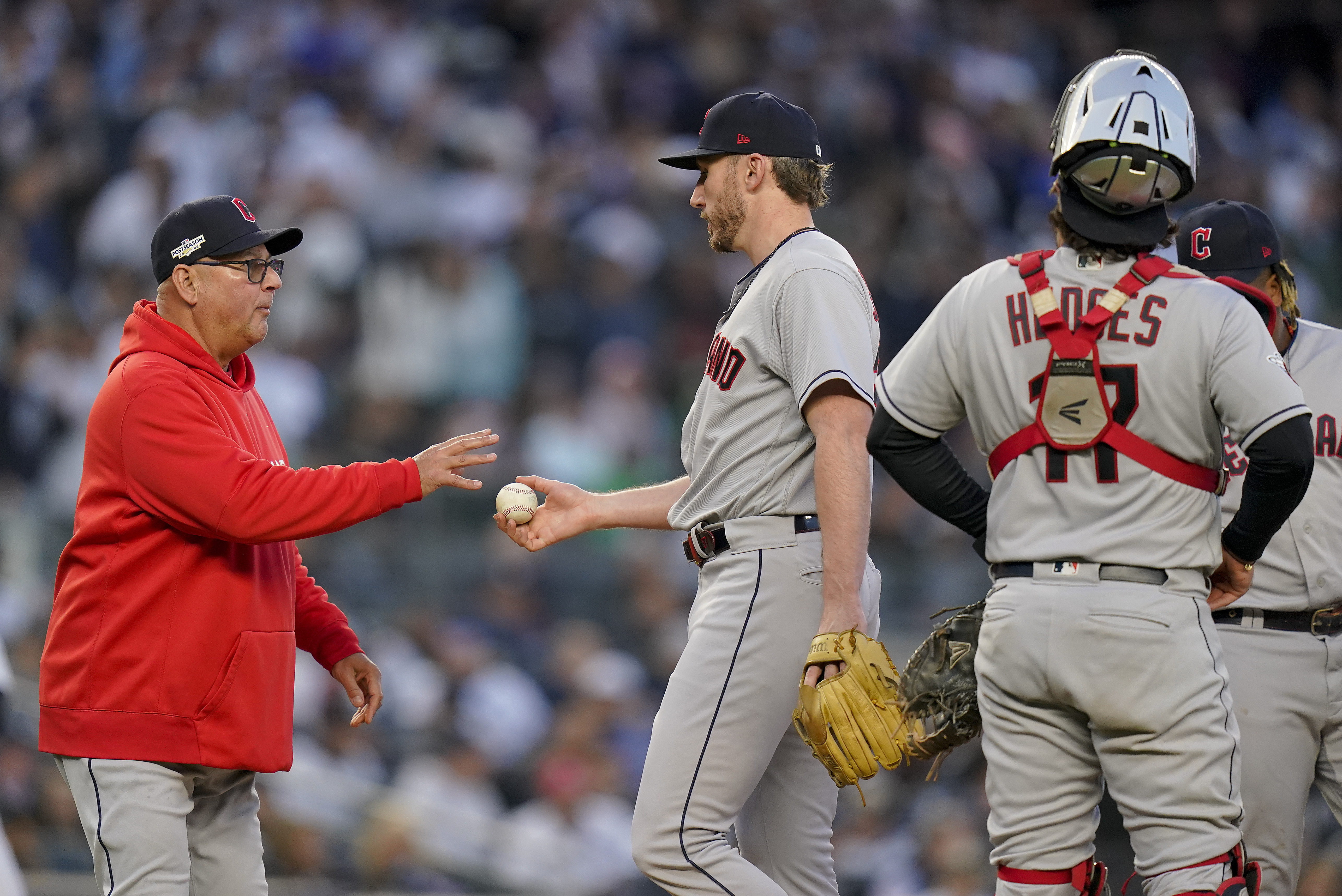 Shane Bieber's start, Josh Naylor's sacrifice fly push Cleveland Guardians  past New York Yankees