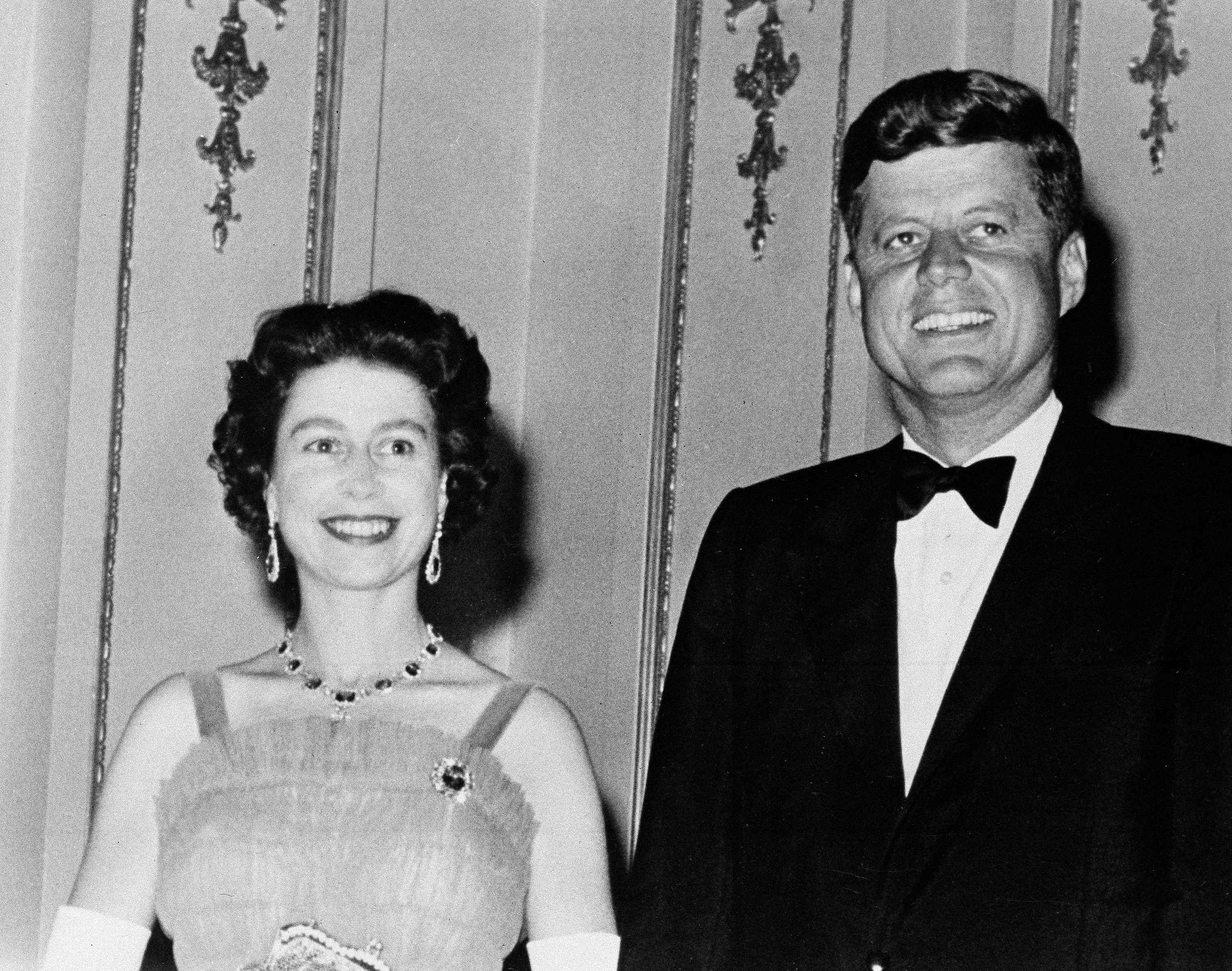 American President Gerald Ford dances with Queen Elizabeth