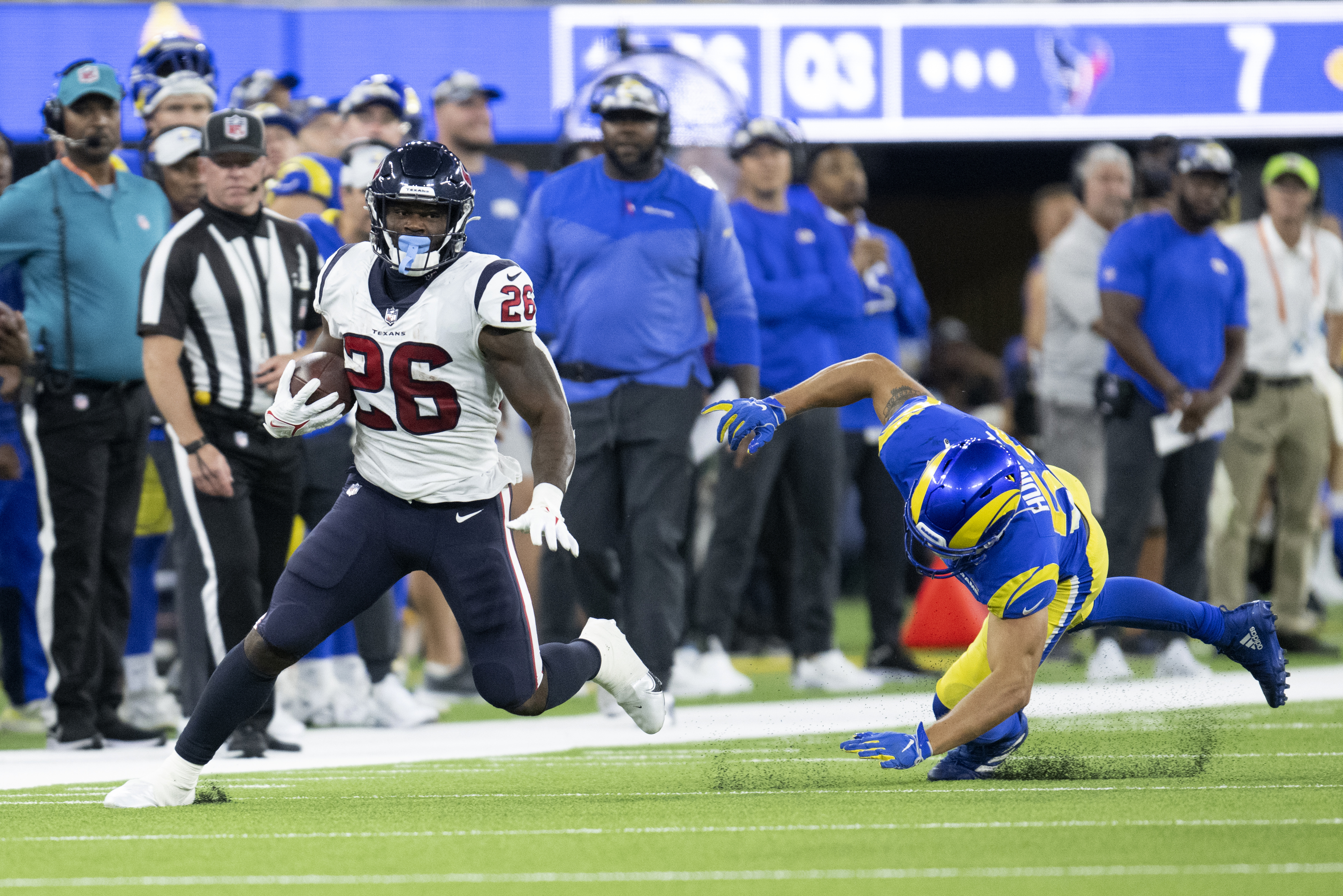 Houston Texans cut Royce Freeman