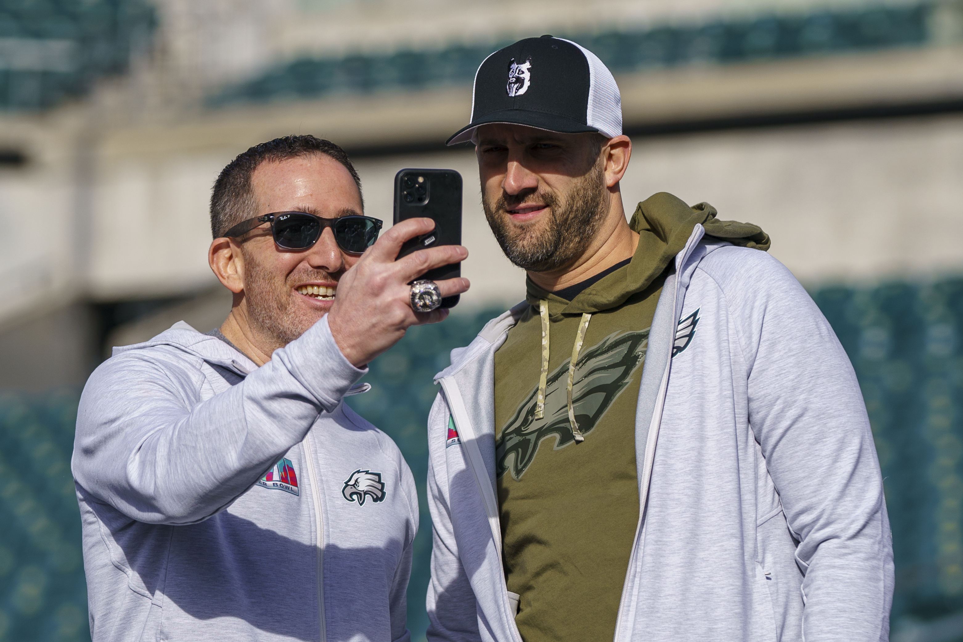 Eagles' Jason Kelce Destroys Everyone In Fiery Super Bowl Parade Speech