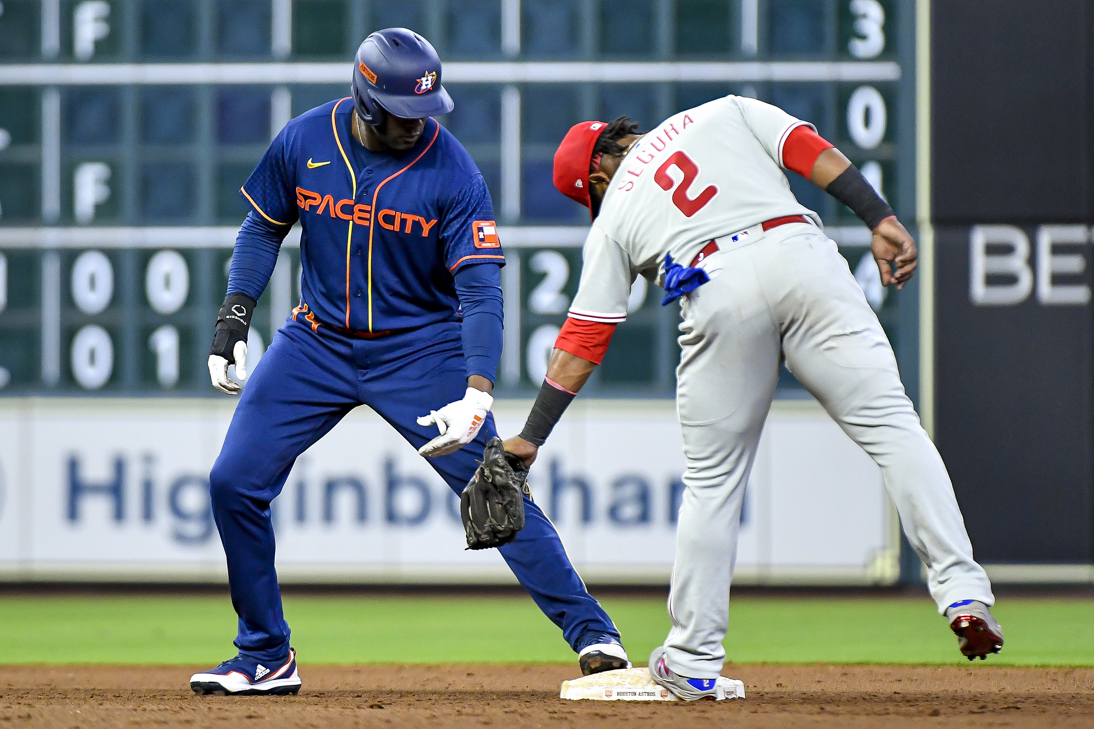 Phillies down Astros for 1st playoff berth since 2011
